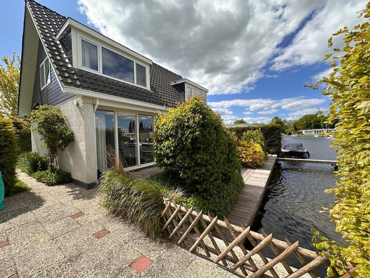 Maison à Boornzwaag Avec Ponton Privé - Heerenveen