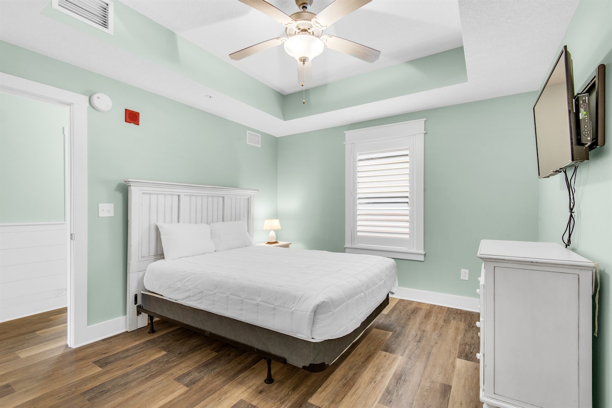 ห้องนอนที่ 2 - เตียงควีนไซส์