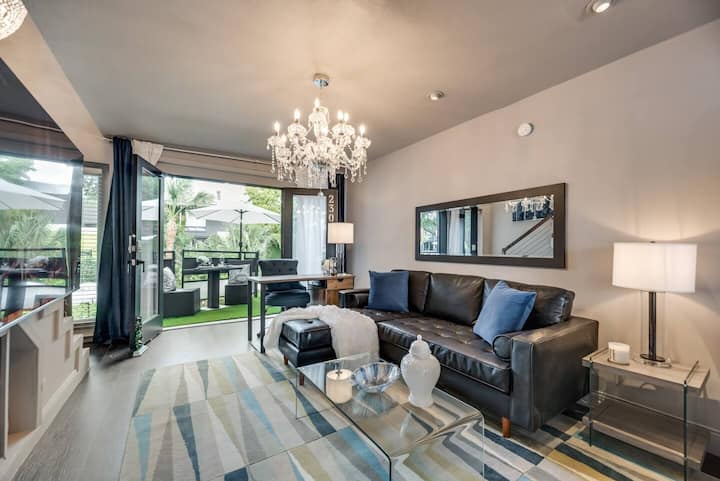 Stylish Dallas Loft | Family-ready Near Downtown - Dallas, TX