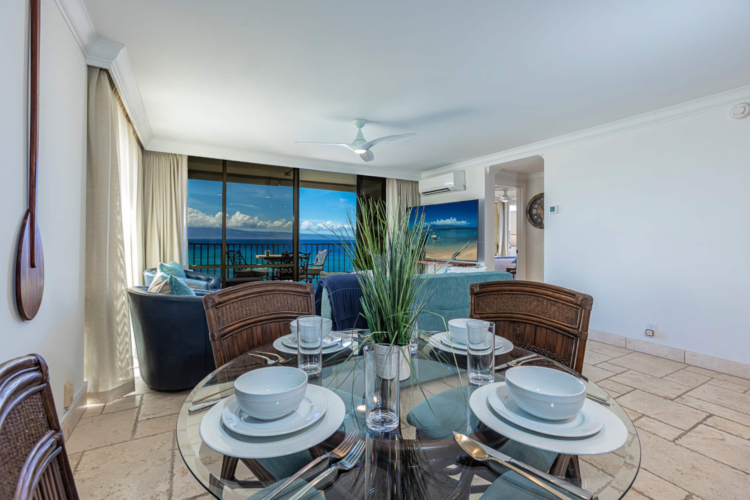 Condo in Lahaina · ★4.88 · 1 bedroom · 2 beds · 1 bath - Image 3