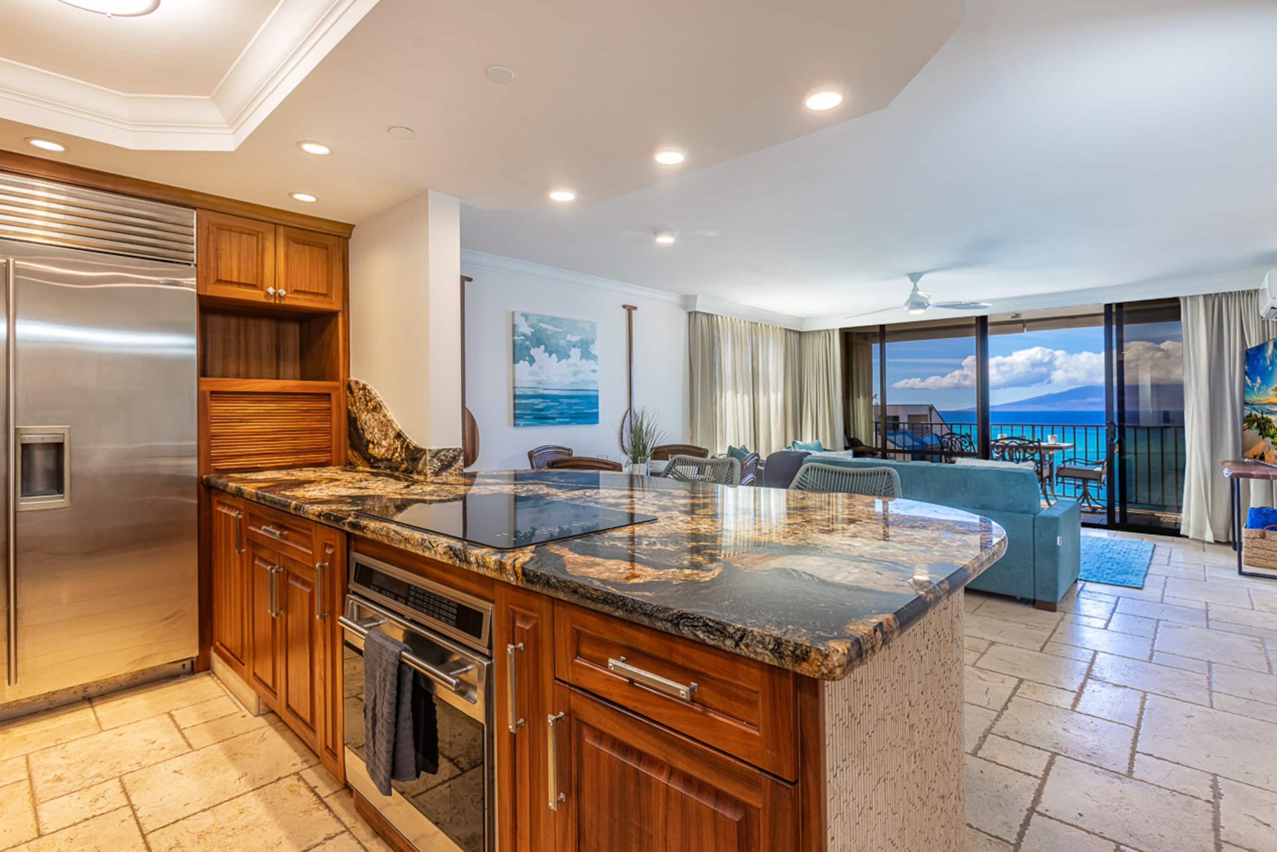 Condo in Lahaina · ★4.88 · 1 bedroom · 2 beds · 1 bath - Image 10