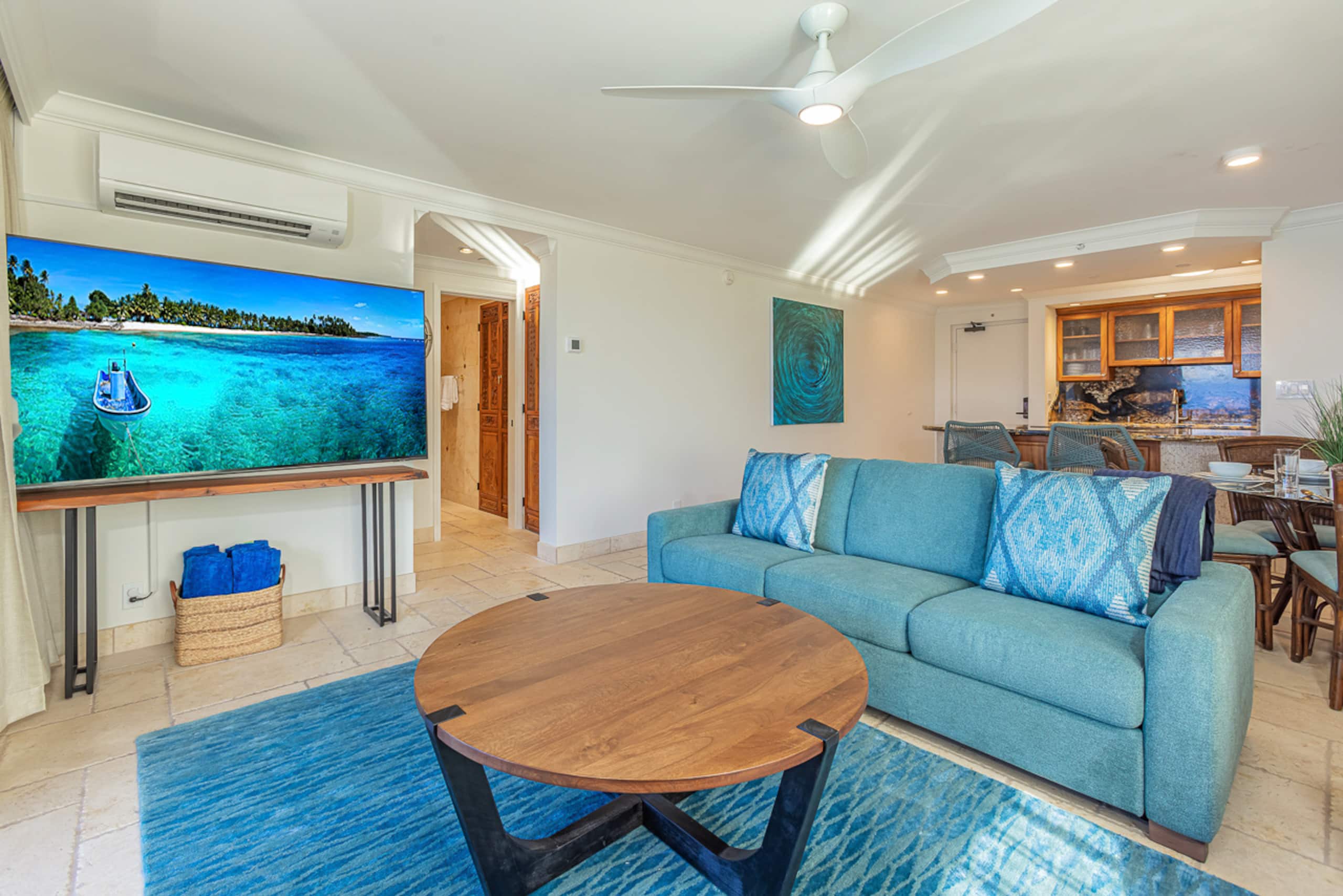 Condo in Lahaina · ★4.88 · 1 bedroom · 2 beds · 1 bath - Image 16