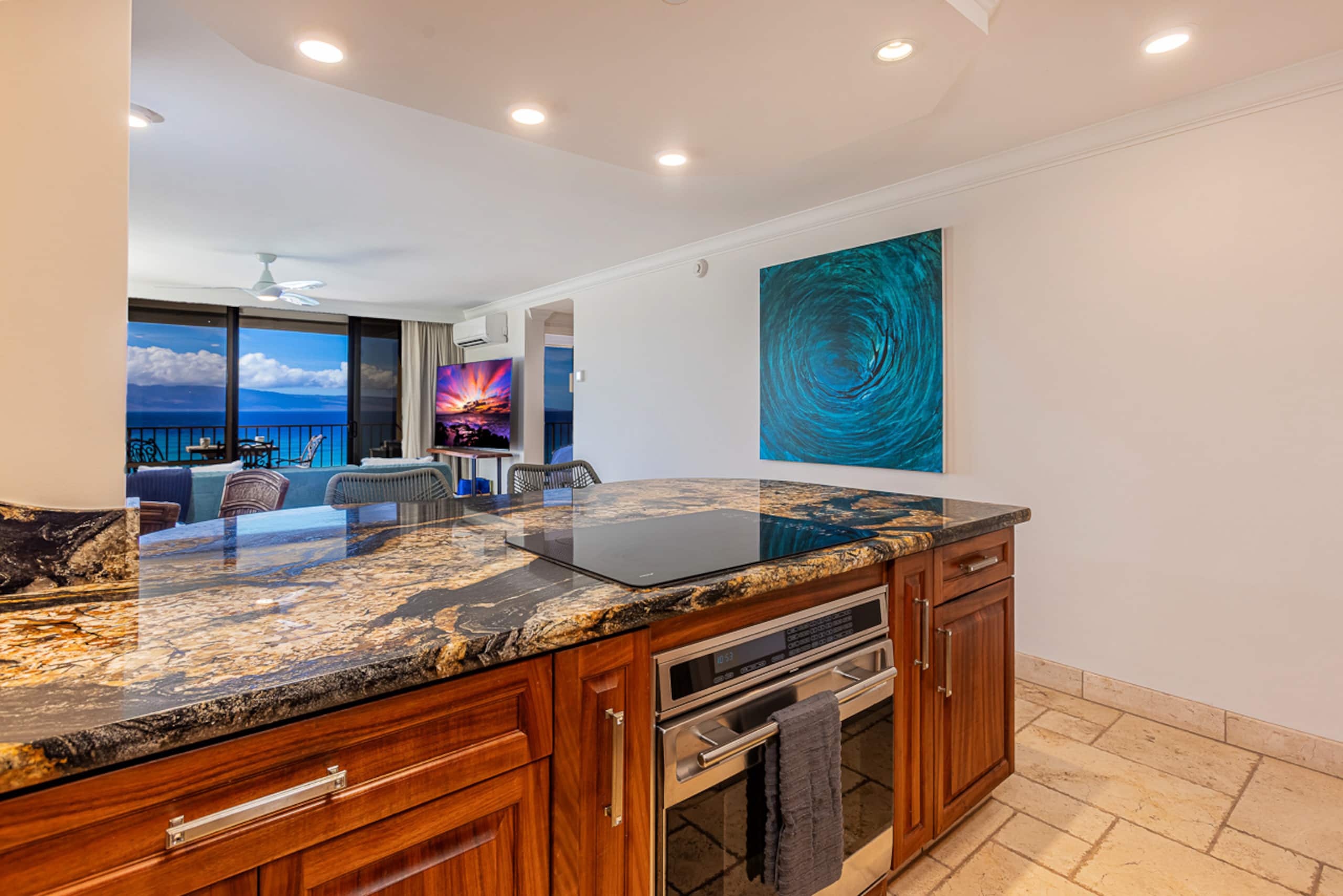 Condo in Lahaina · ★4.88 · 1 bedroom · 2 beds · 1 bath - Image 9