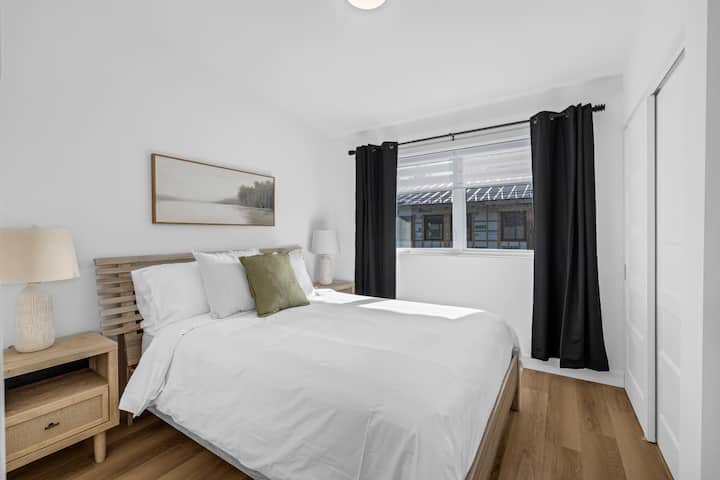 18. חדר שינה עם 2 מיטות קווין סייז