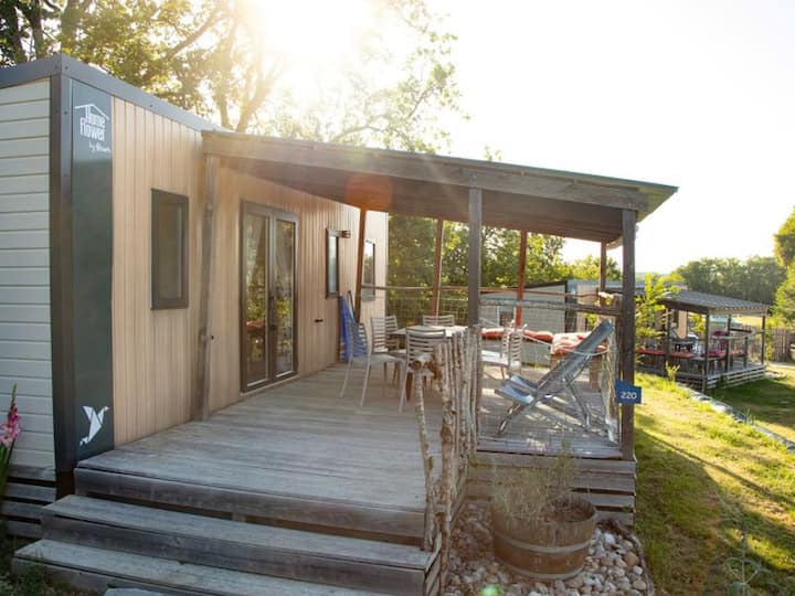 Camping Martiel, 4 Pièces, 6 Pers. - Aveyron