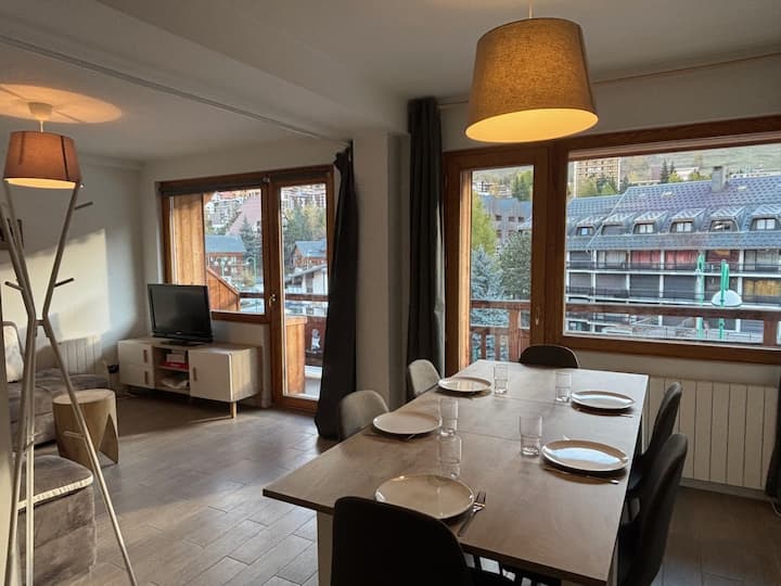 Magnifique Appartement, 5 Pers, Vue Montagne - Le Bourg-d'Oisans