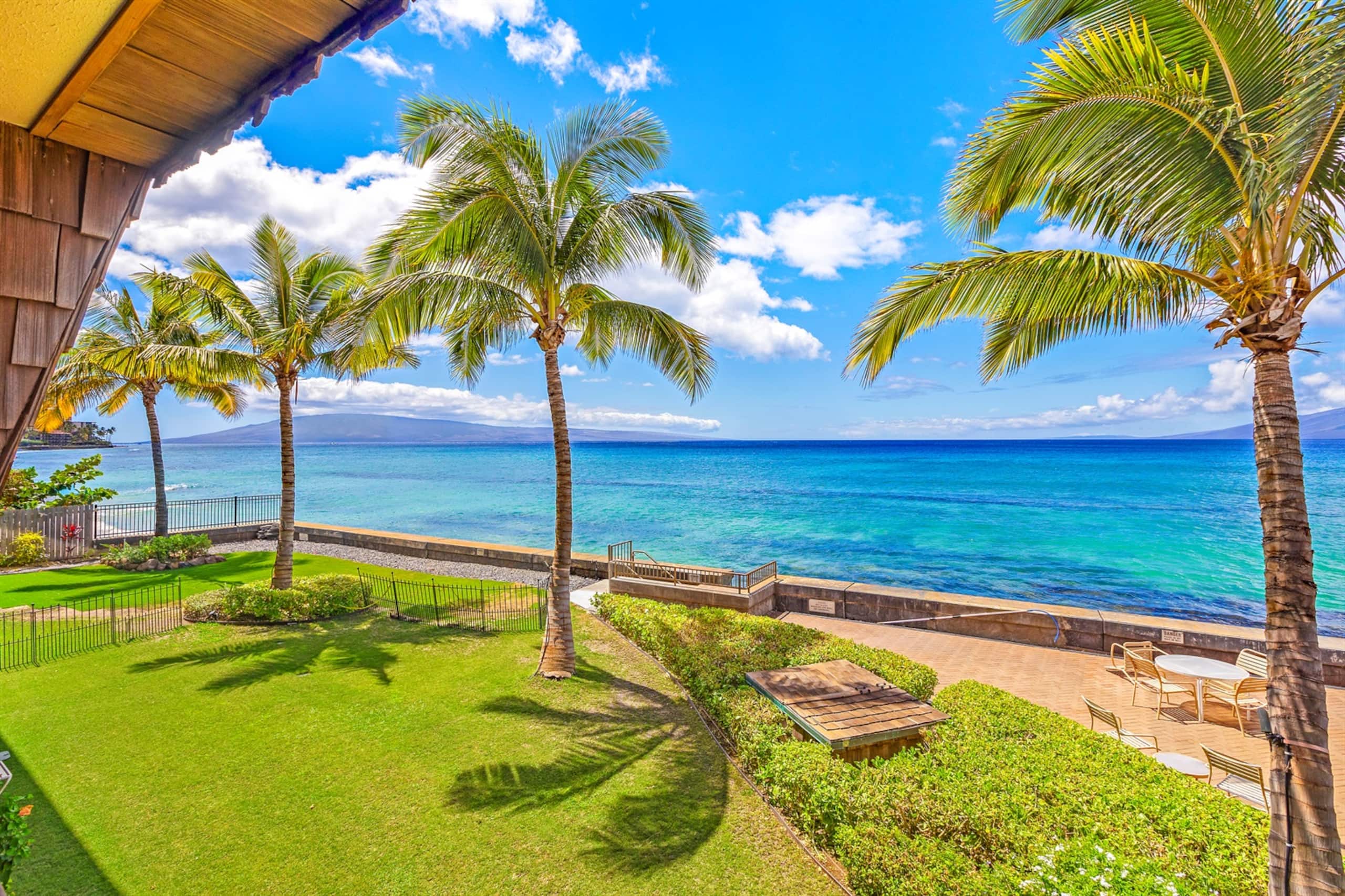 Condo in Lahaina · ★4.95 · 1 bedroom · 1 bed · 1 private bath - Image 30