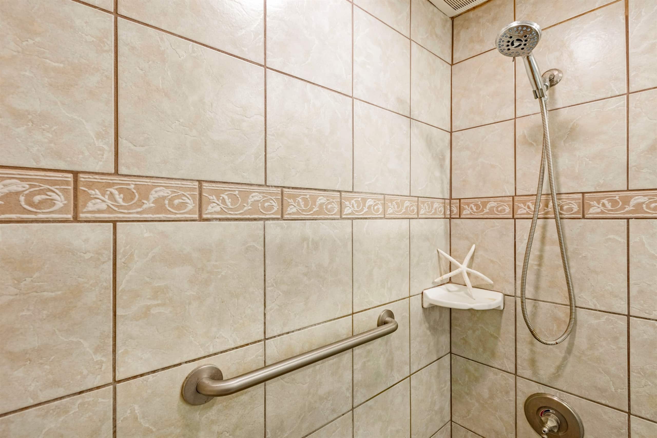 Condo in Lahaina · ★4.95 · 1 bedroom · 1 bed · 1 private bath - Image 24