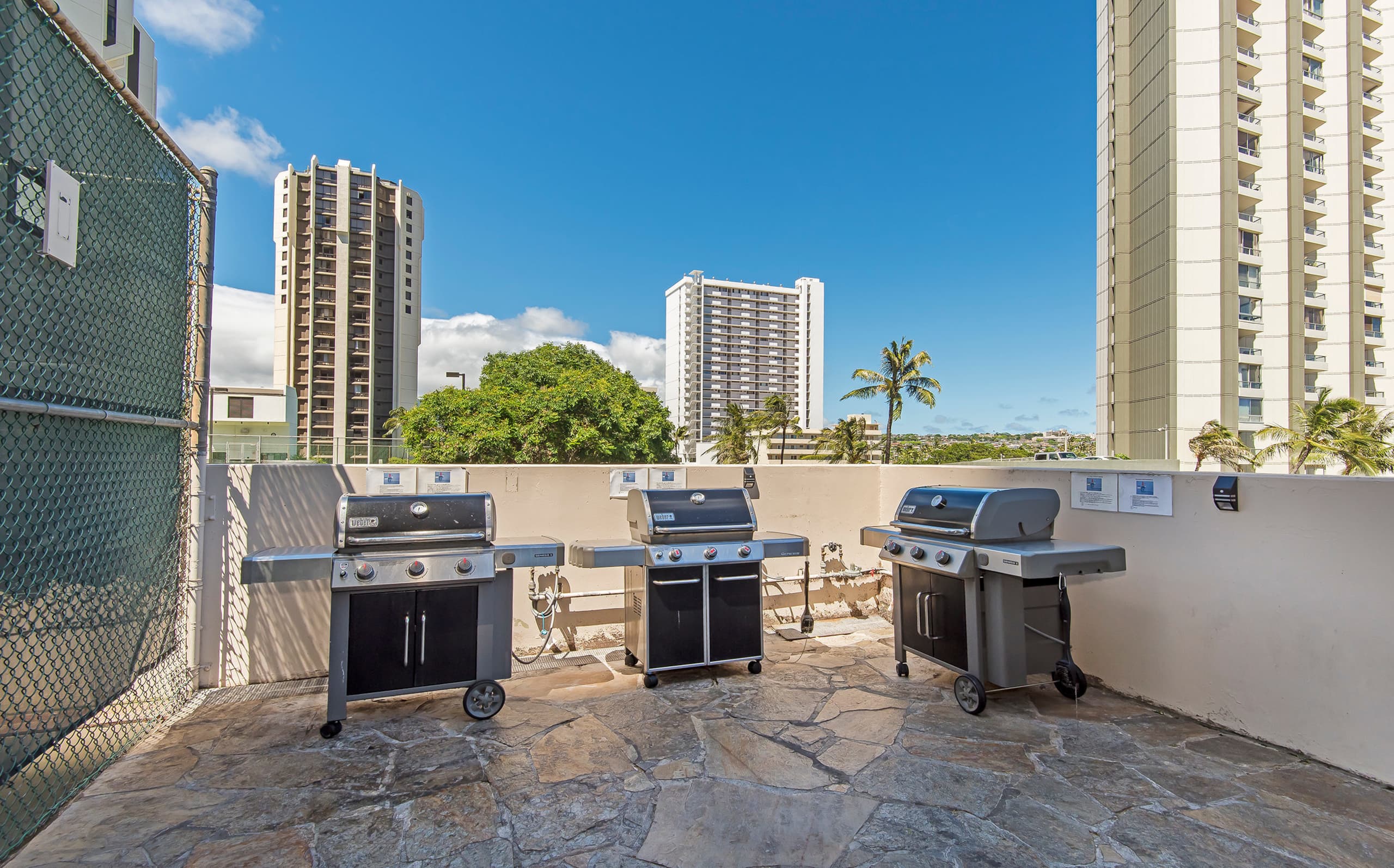 Ocean & Diamond Head Views Condo at Waikiki Sunset - Image 24