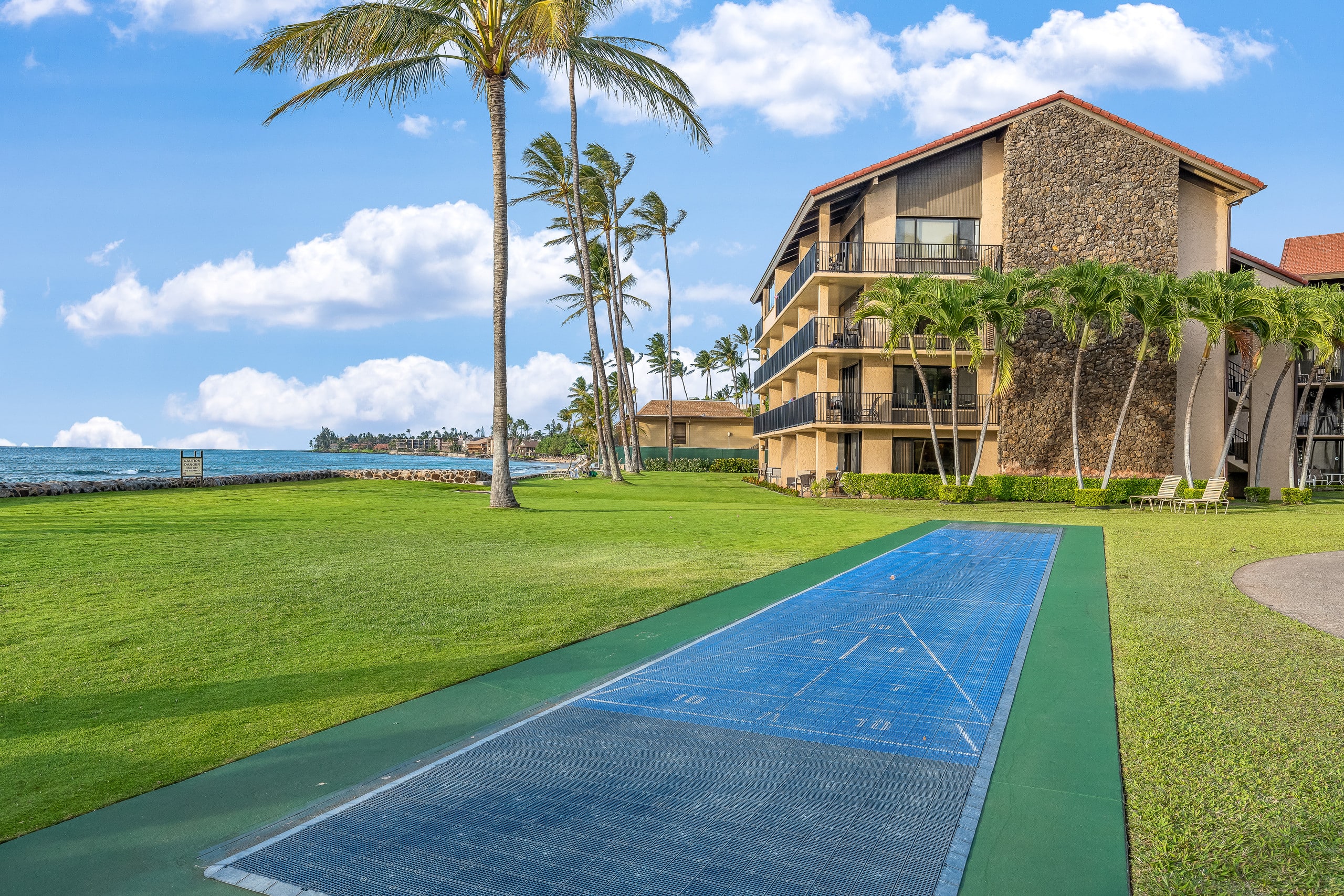 Condo in Lahaina · ★4.88 · 2 bedrooms · 3 beds · 2 baths - Image 44