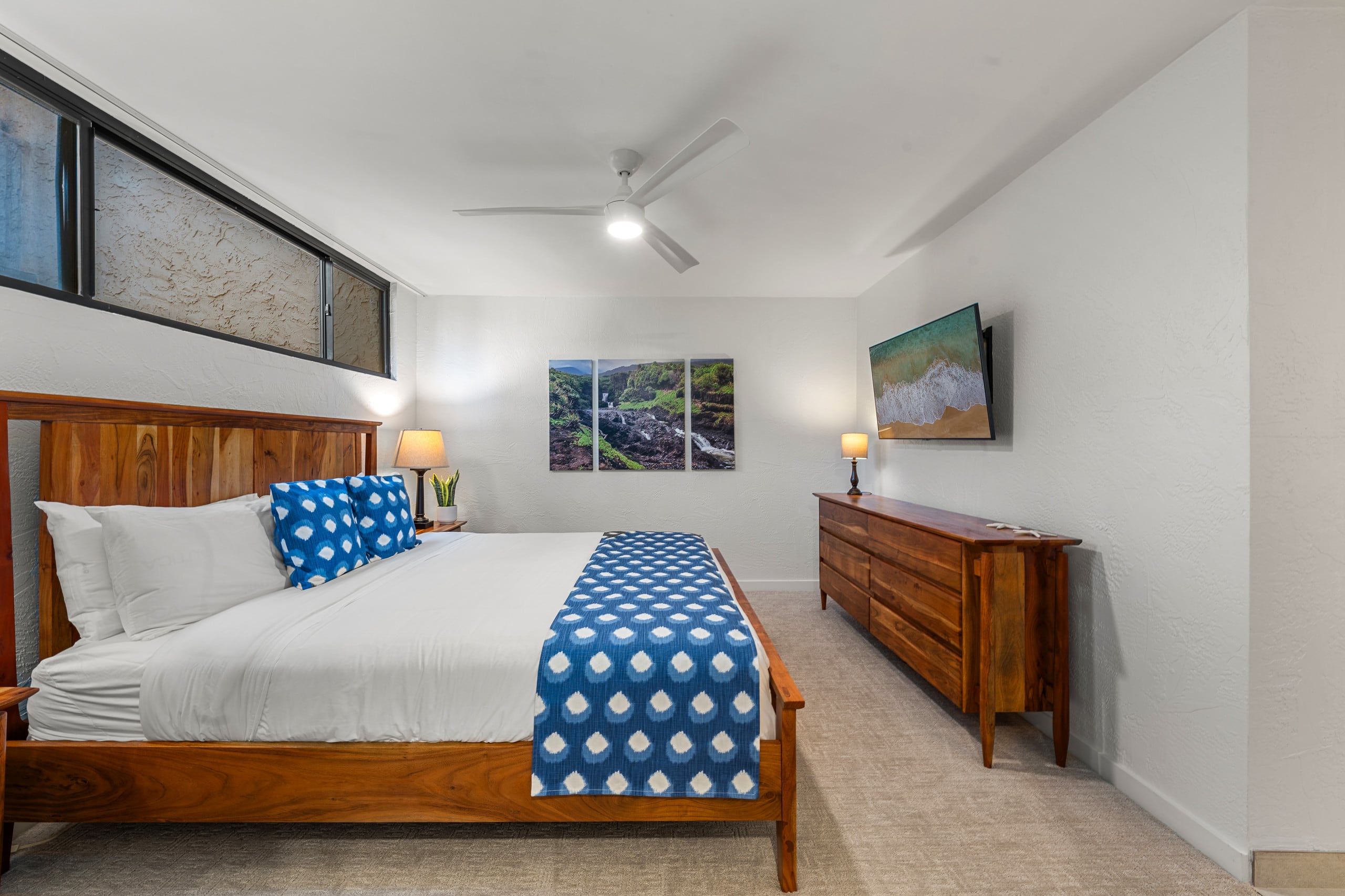 Condo in Lahaina · ★4.88 · 2 bedrooms · 3 beds · 2 baths - Image 14