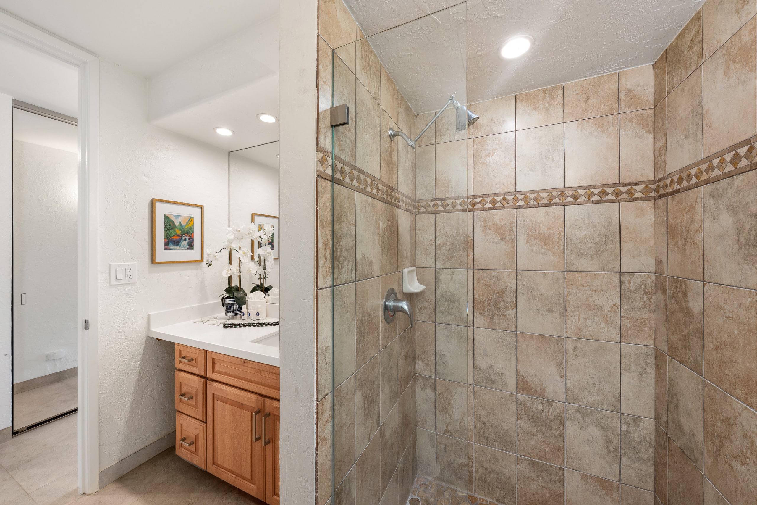 Condo in Lahaina · ★4.88 · 2 bedrooms · 3 beds · 2 baths - Image 24