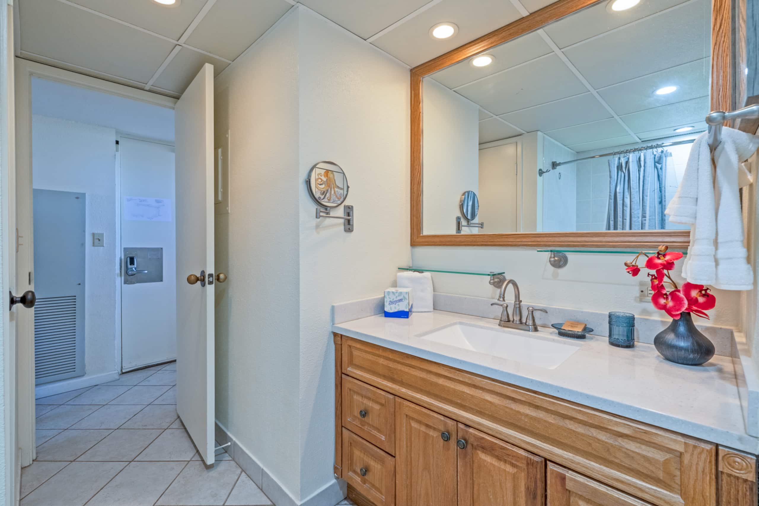 Condo in Lahaina · ★5.0 · 1 bedroom · 1 bed · 1 bath - Image 29