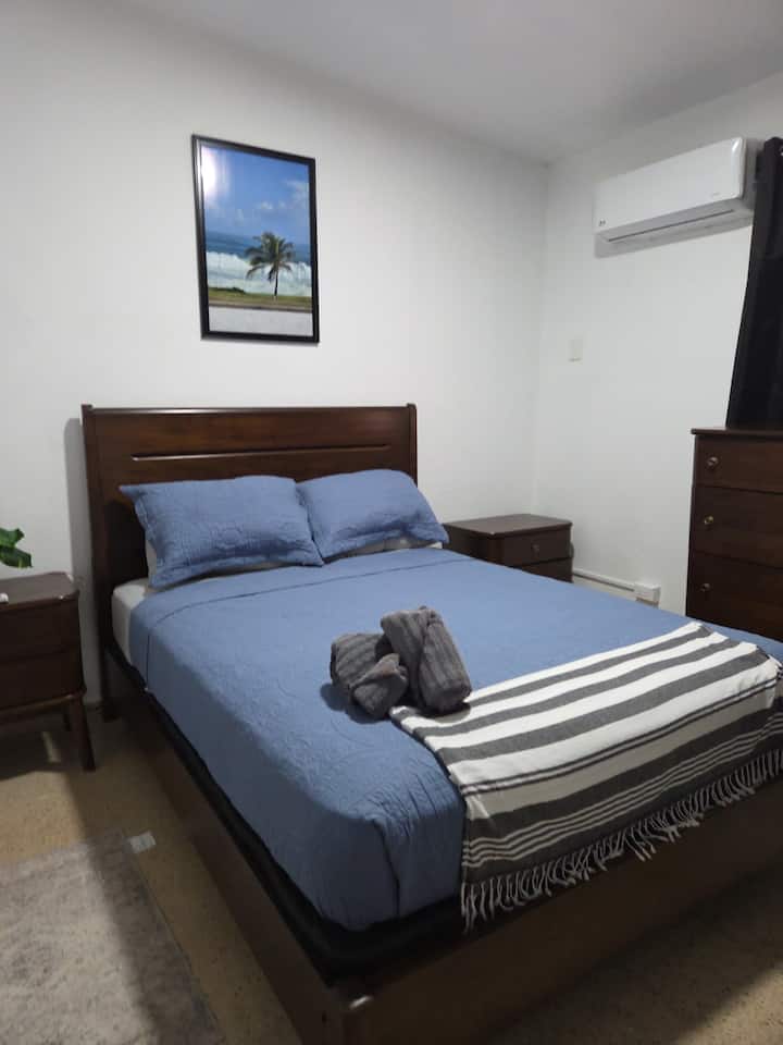 ห้องนอน 1 - เตียงควีนไซส์