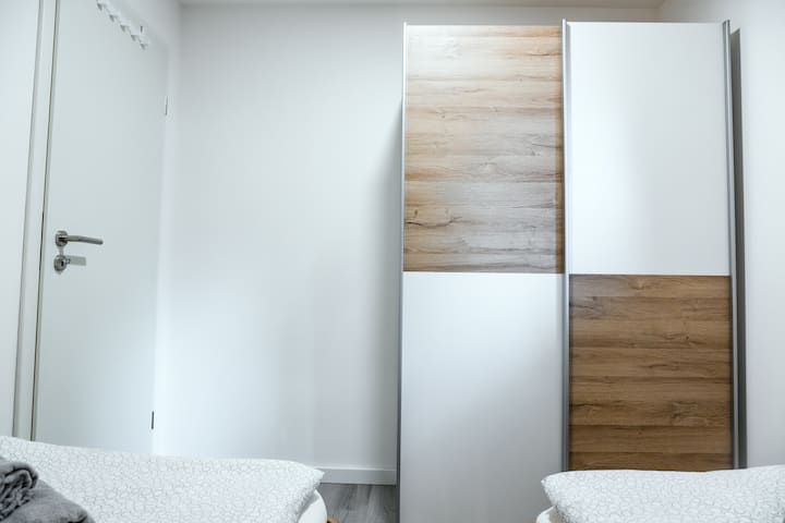 Гардеробер Lennard