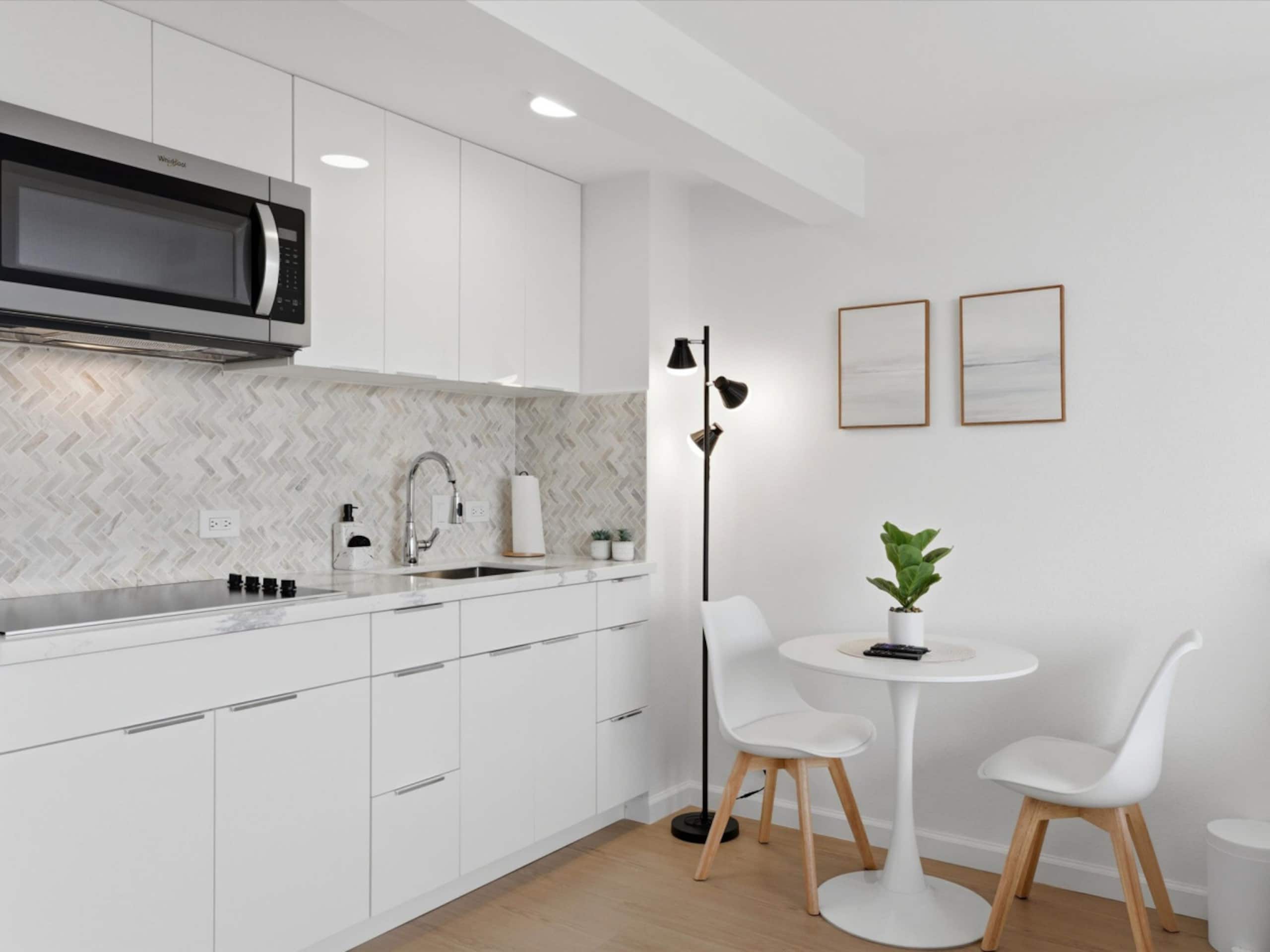 Condo in Honolulu · ★4.9 · 1 bedroom · 1 bed · 1 bath - Image 9