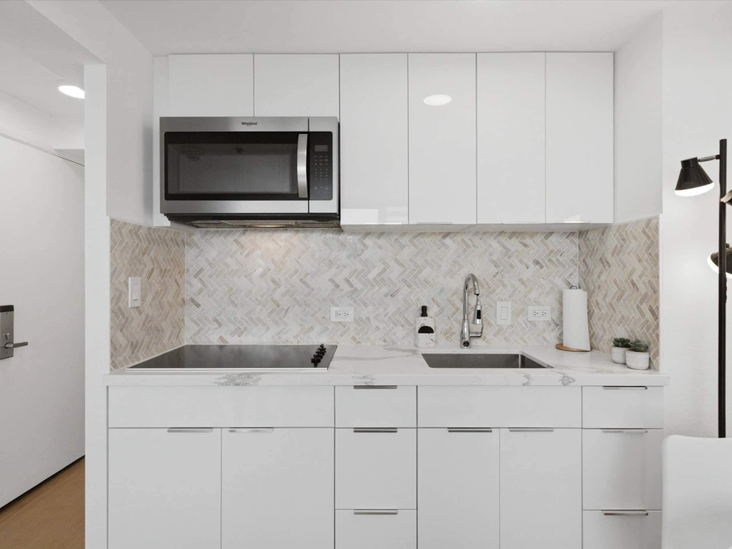 Condo in Honolulu · ★4.9 · 1 bedroom · 1 bed · 1 bath - Image 8