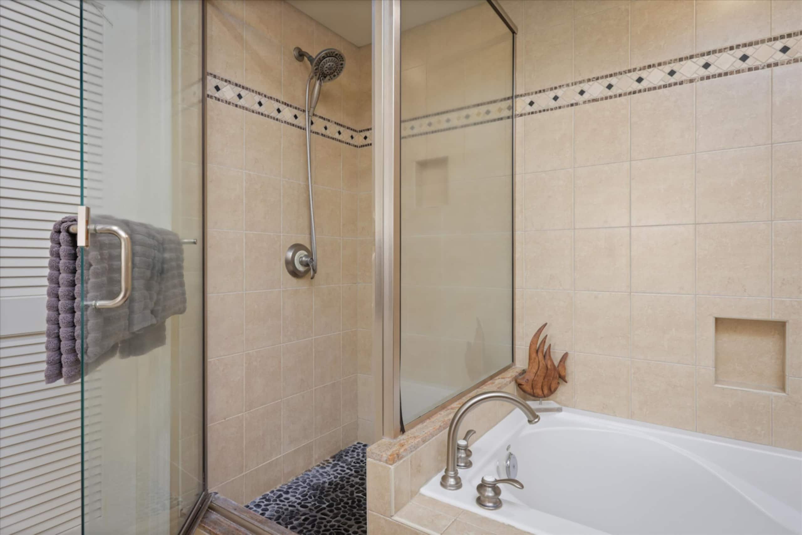 Condo in Waikoloa Village · ★4.6 · 2 bedrooms · 3 beds · 2.5 baths - Photo 23