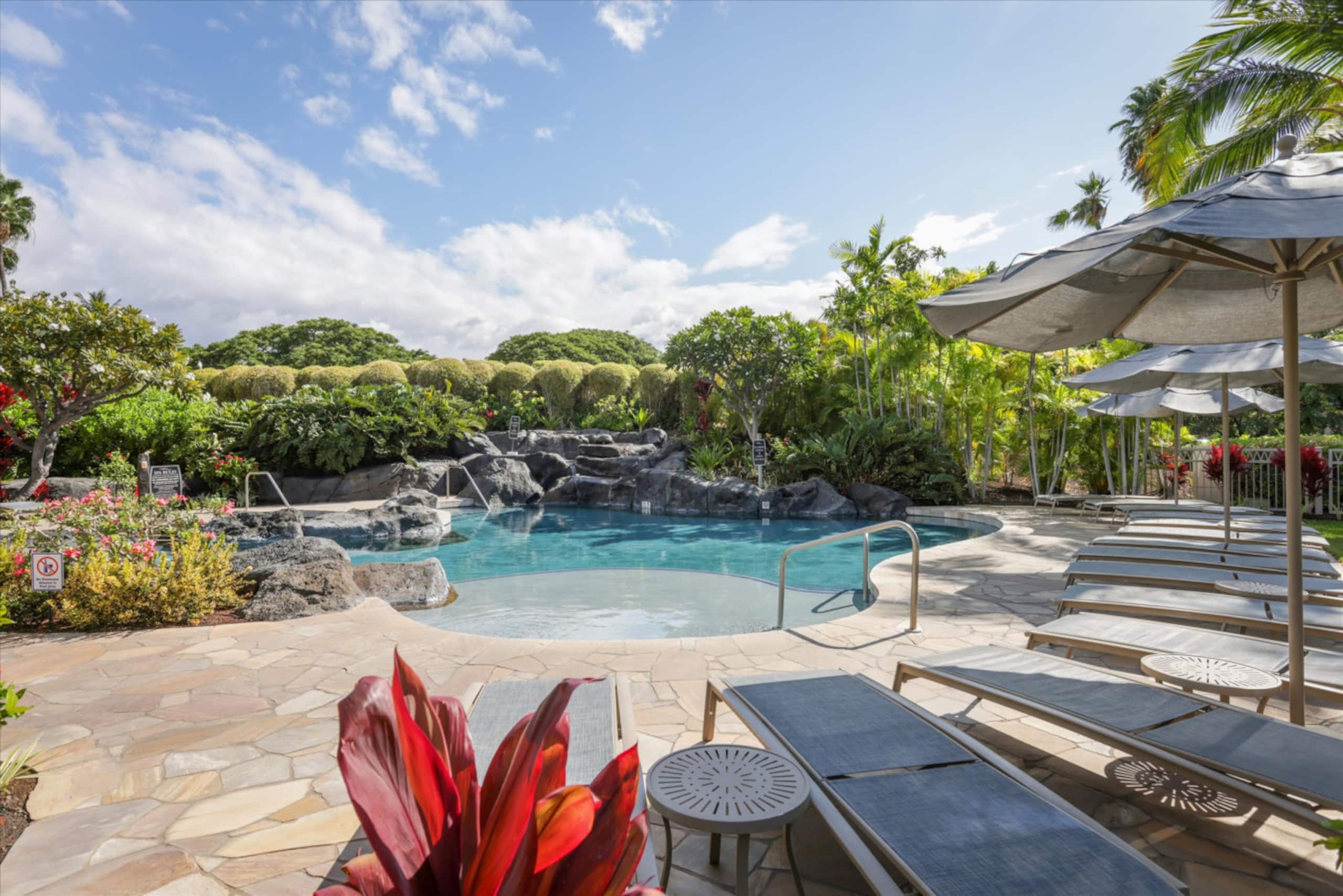 Condo in Waikoloa Village · ★4.6 · 2 bedrooms · 3 beds · 2.5 baths - Photo 32