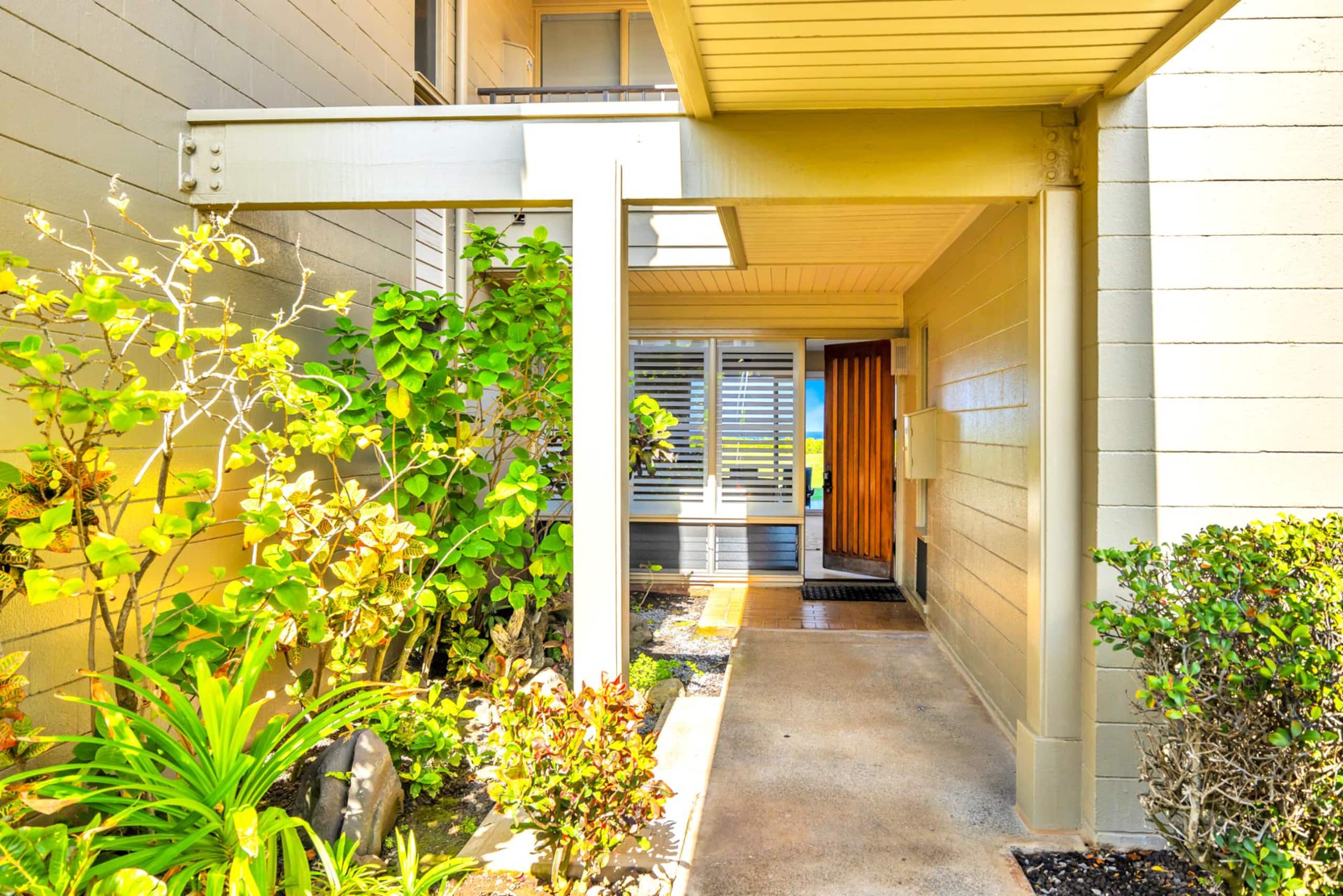 Condo in Lahaina · ★5.0 · 1 bedroom · 2 beds · 1 bath - Image 45