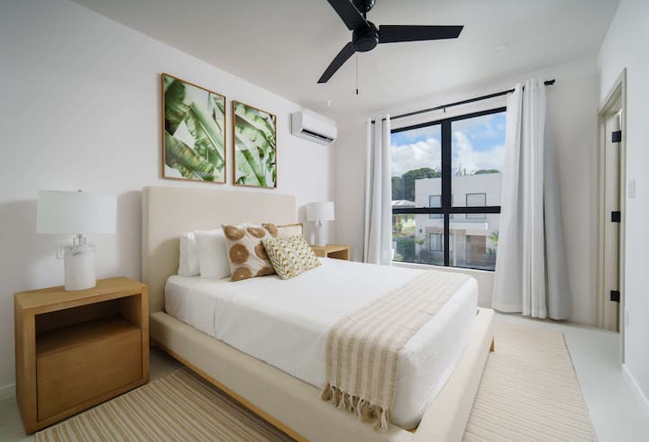 Bedroom 2. Family-friendly villa close to Holetown Barbados