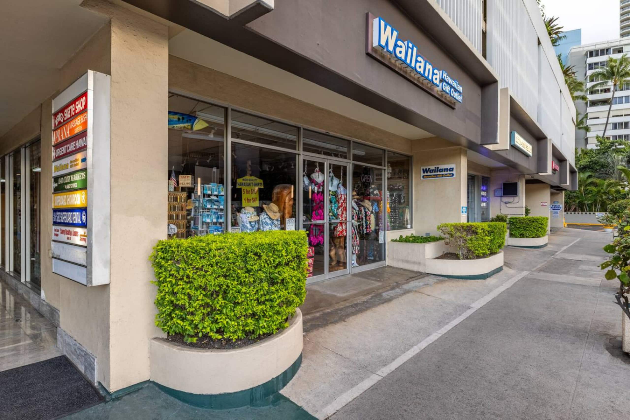 Waikiki Ocean Breeze: A Peaceful Island Getaway - Image 43