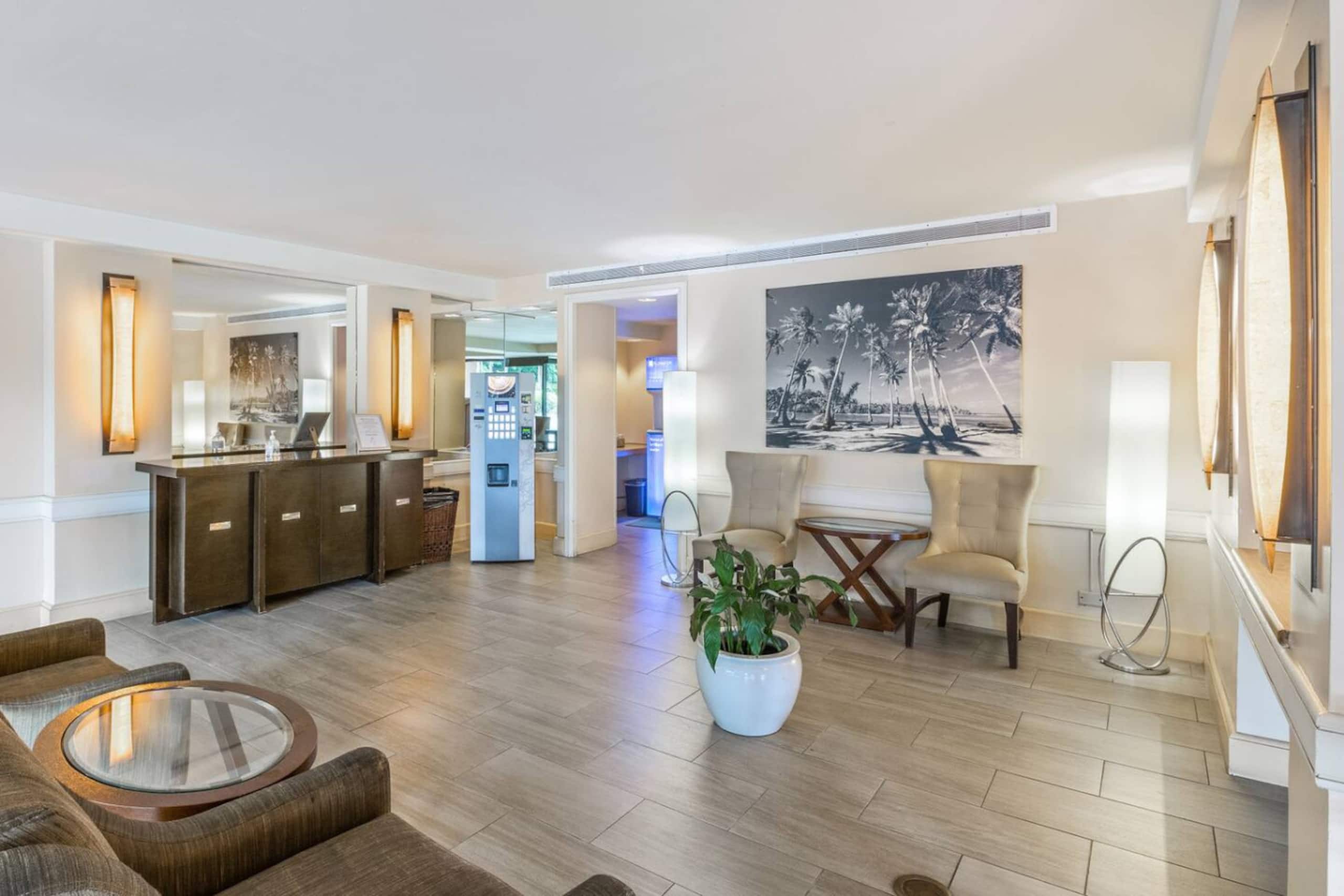 Waikiki Ocean Breeze: A Peaceful Island Getaway - Image 12