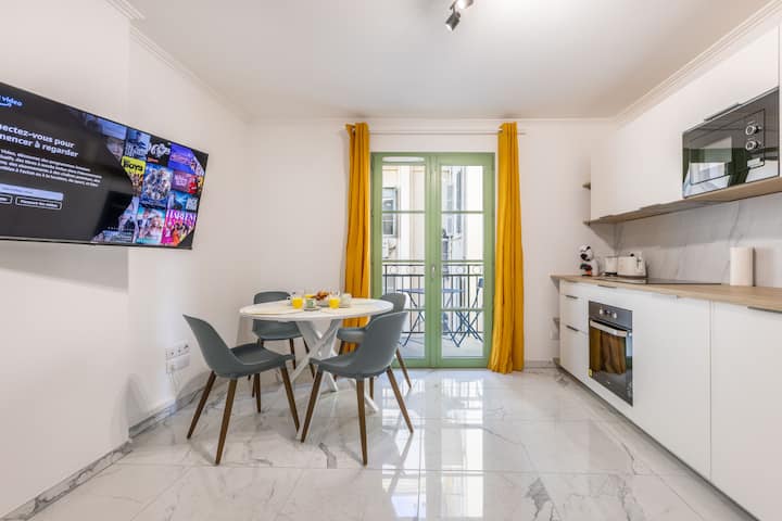Candide Prestige Suite- By Fox Keys - Niza