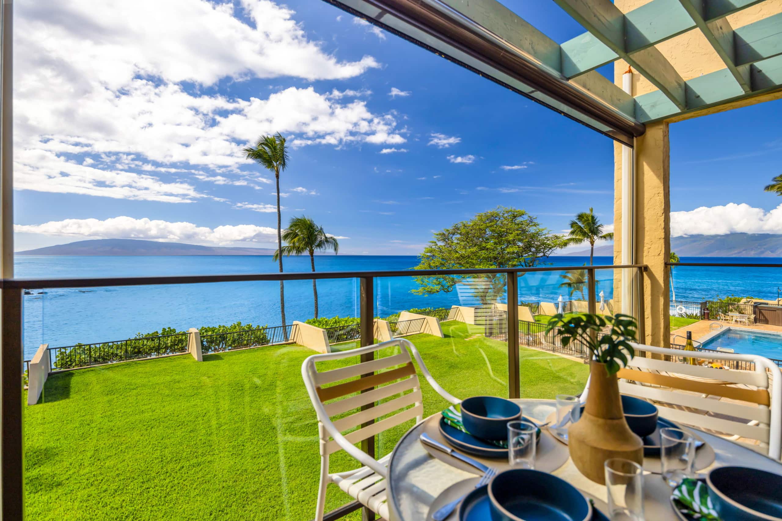Condo in Lahaina · ★4.0 · 2 bedrooms · 4 beds · 2 baths - Image 42