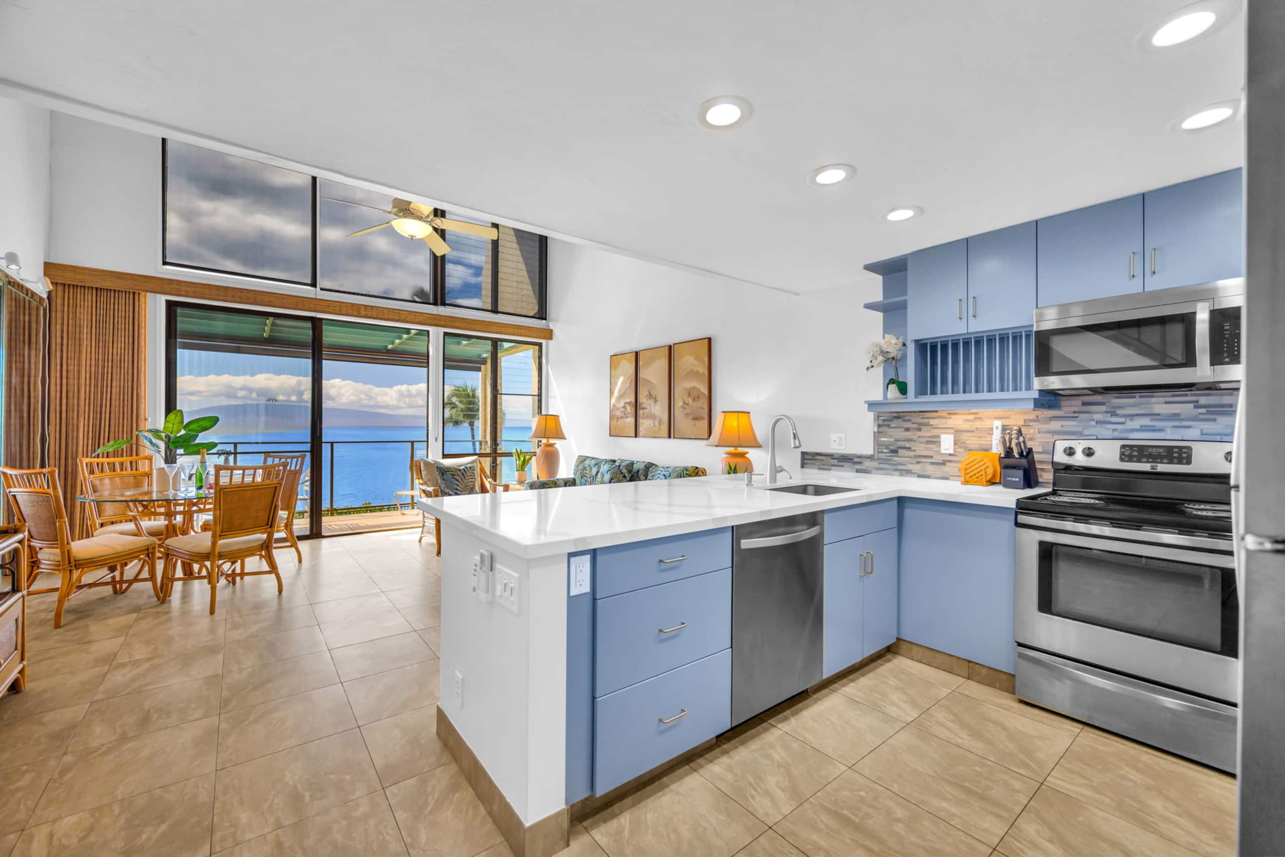 Condo in Lahaina · ★4.0 · 2 bedrooms · 4 beds · 2 baths - Image 8
