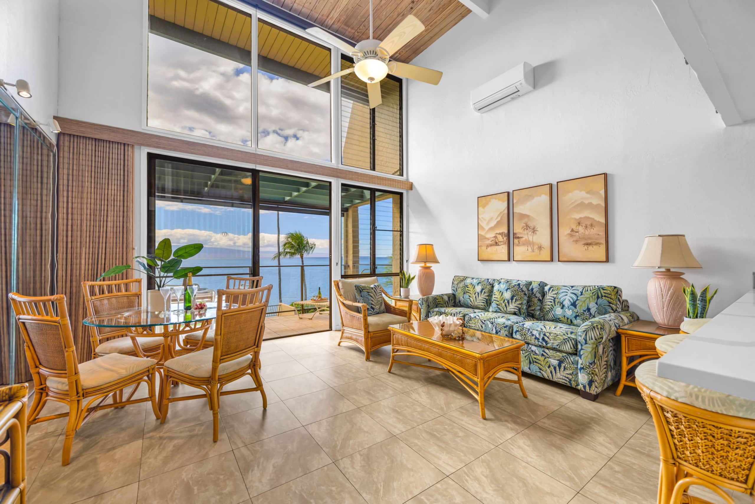 Condo in Lahaina · ★4.0 · 2 bedrooms · 4 beds · 2 baths - Image 2