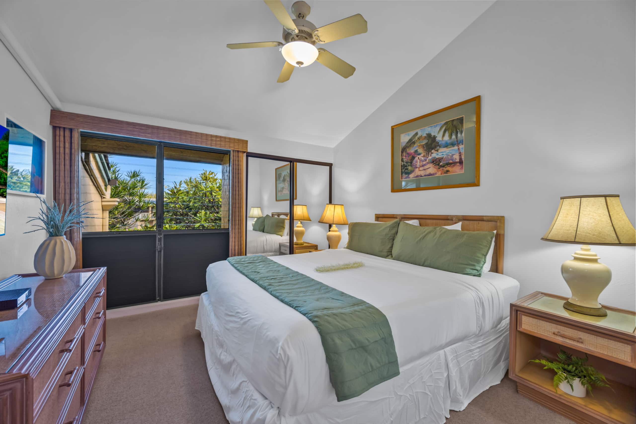 Condo in Lahaina · ★4.0 · 2 bedrooms · 4 beds · 2 baths - Image 25