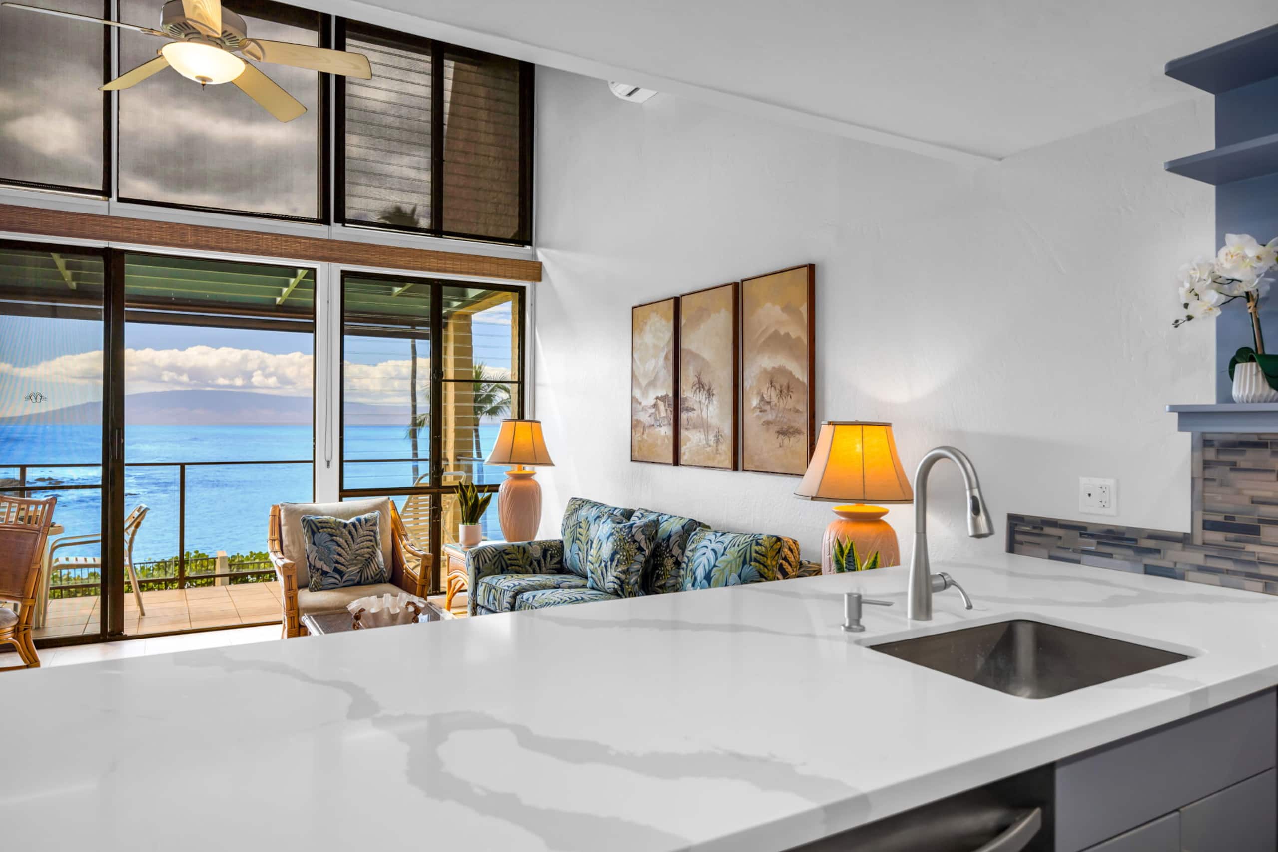 Condo in Lahaina · ★4.0 · 2 bedrooms · 4 beds · 2 baths - Image 17