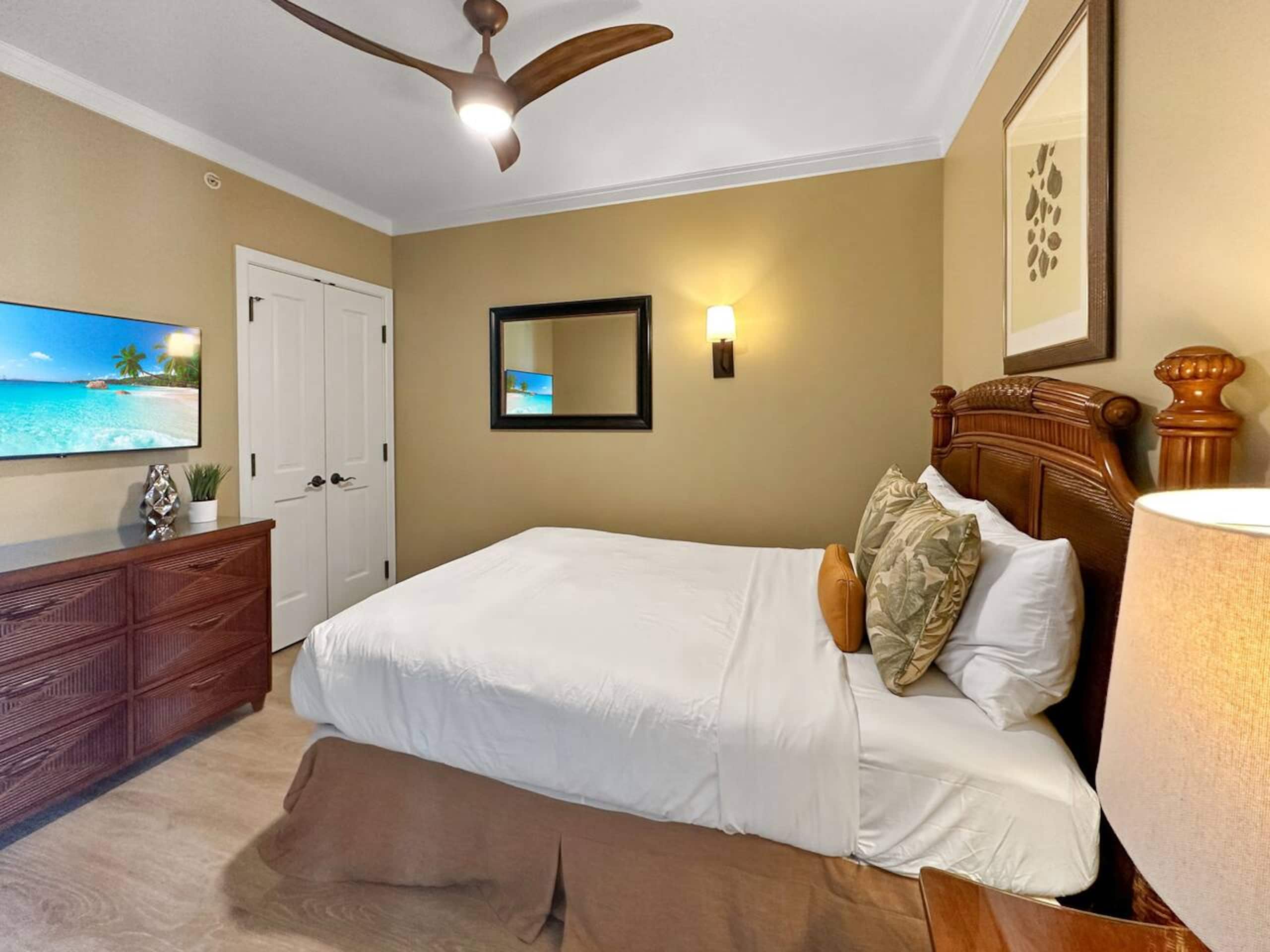 Condo in Lahaina · ★4.94 · 2 bedrooms · 2 beds · 1 bath - Image 16