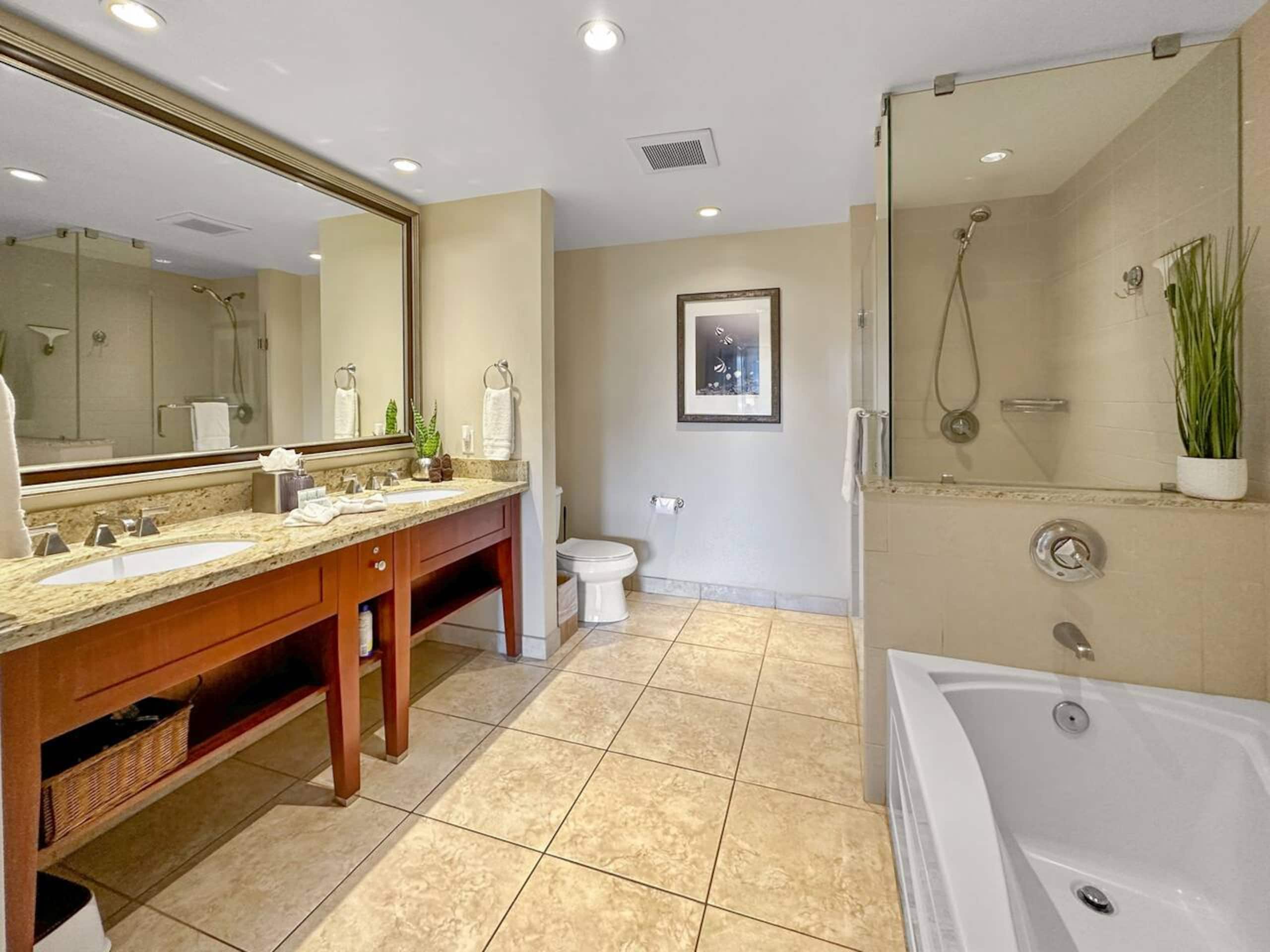 Condo in Lahaina · ★4.94 · 2 bedrooms · 2 beds · 1 bath - Image 7