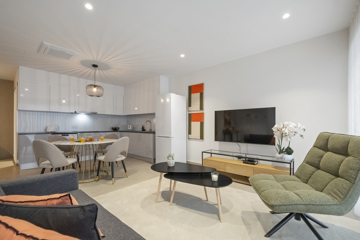 Homie Rental Sunflower Gem by Homie - Flats for Rent in Caniço, Madeira, Portugal ...
