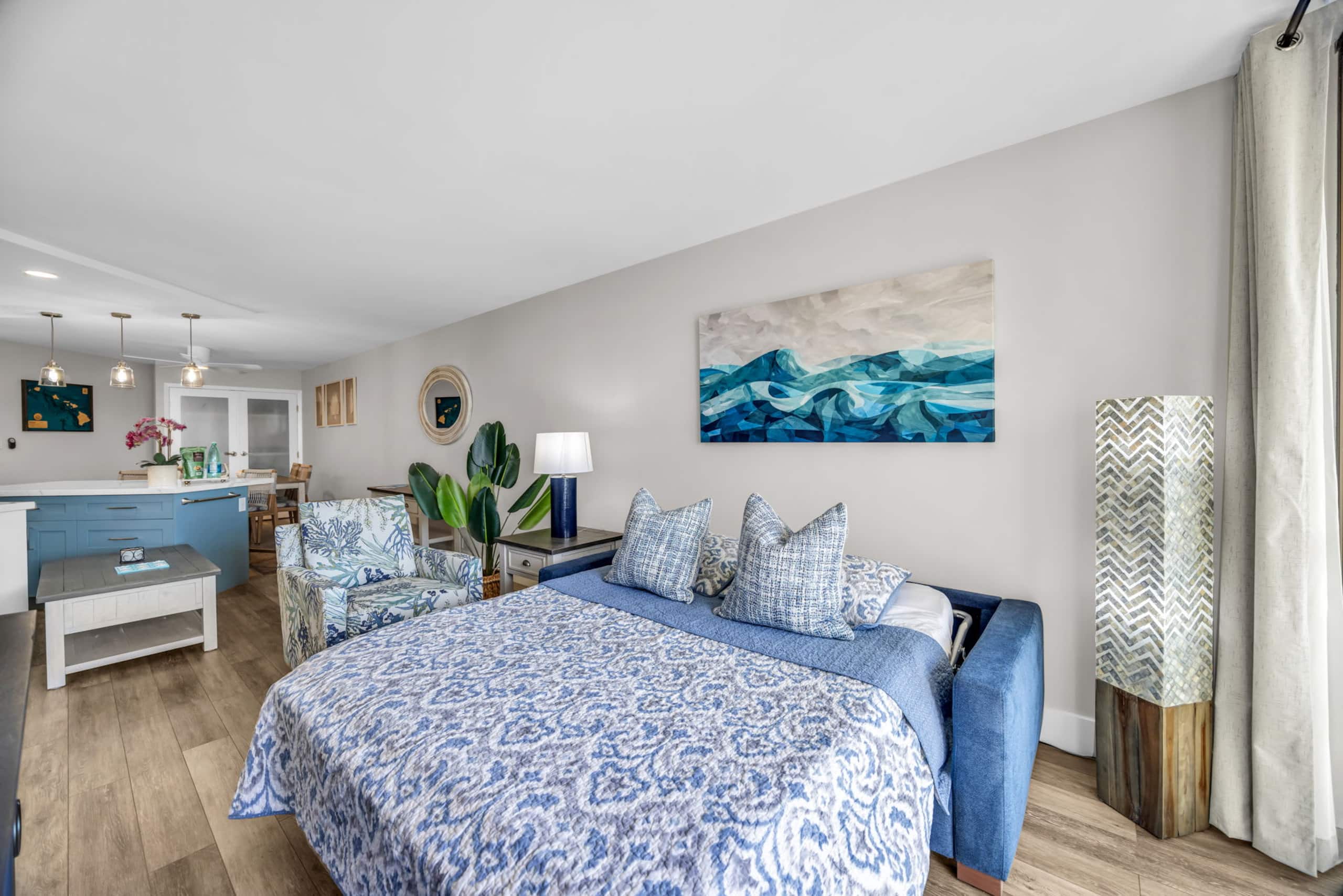 Hip Oceanfront Resort Vistas - Image 33