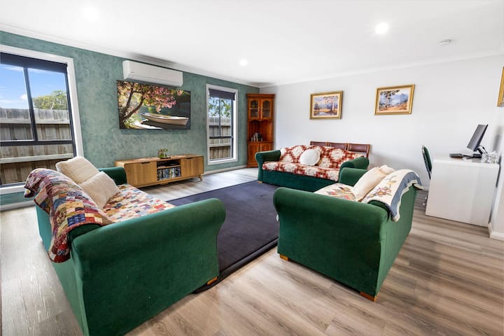 Haylock Haven - Relax And Feel Right At Home - Paynesville