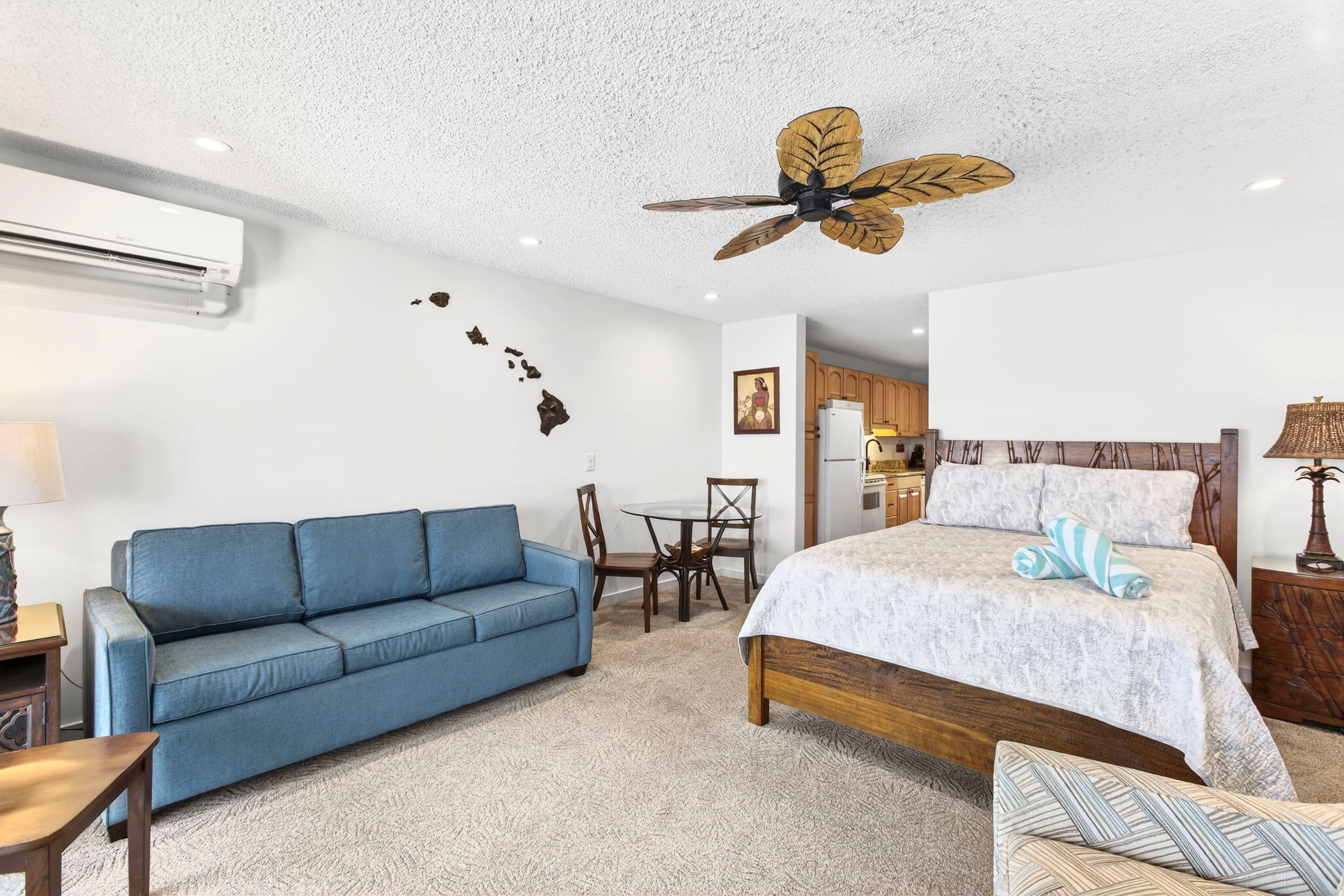 Condo in Lahaina · ★5.0 · Studio · 2 beds · 1 bath - Image 4