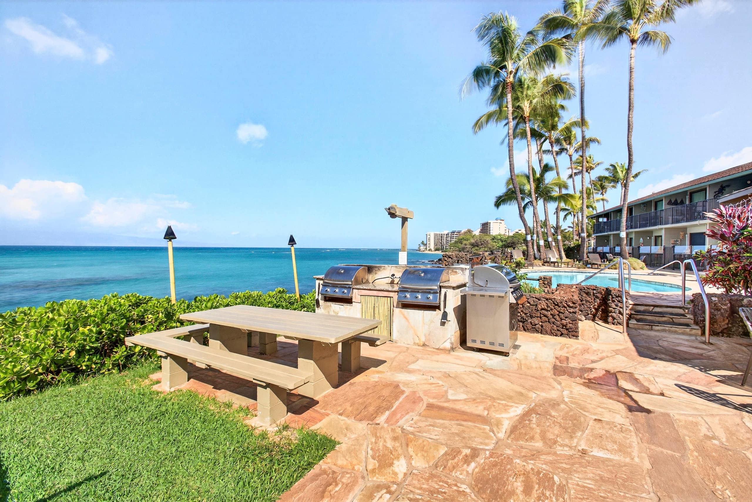 Condo in Lahaina · ★5.0 · Studio · 2 beds · 1 bath - Image 36