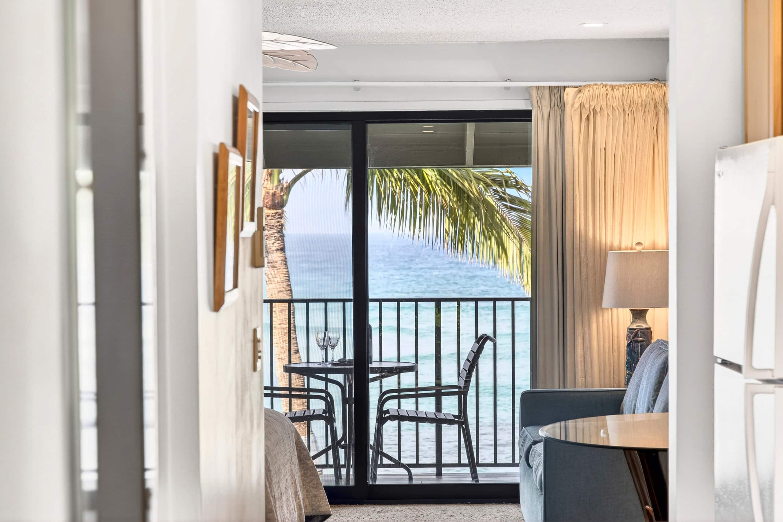 Condo in Lahaina · ★5.0 · Studio · 2 beds · 1 bath - Image 14