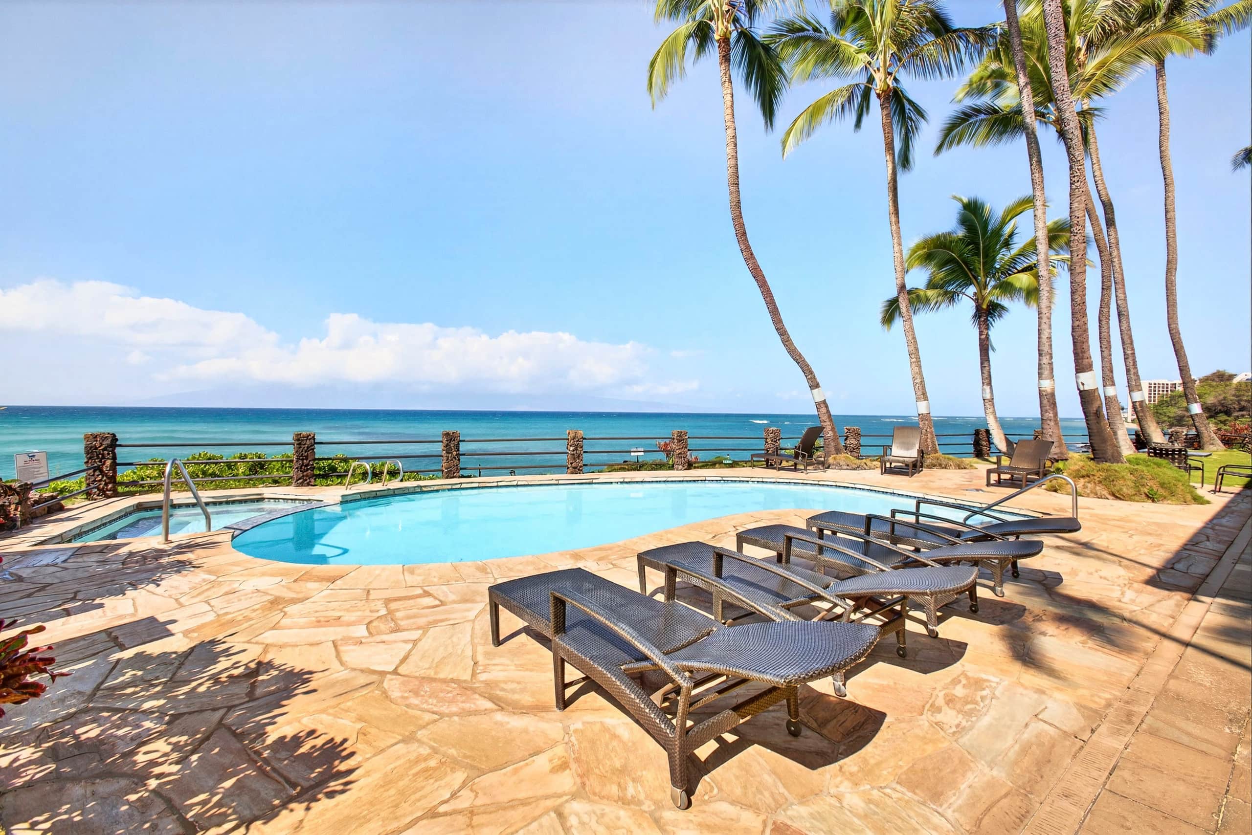 Condo in Lahaina · ★5.0 · Studio · 2 beds · 1 bath - Image 34