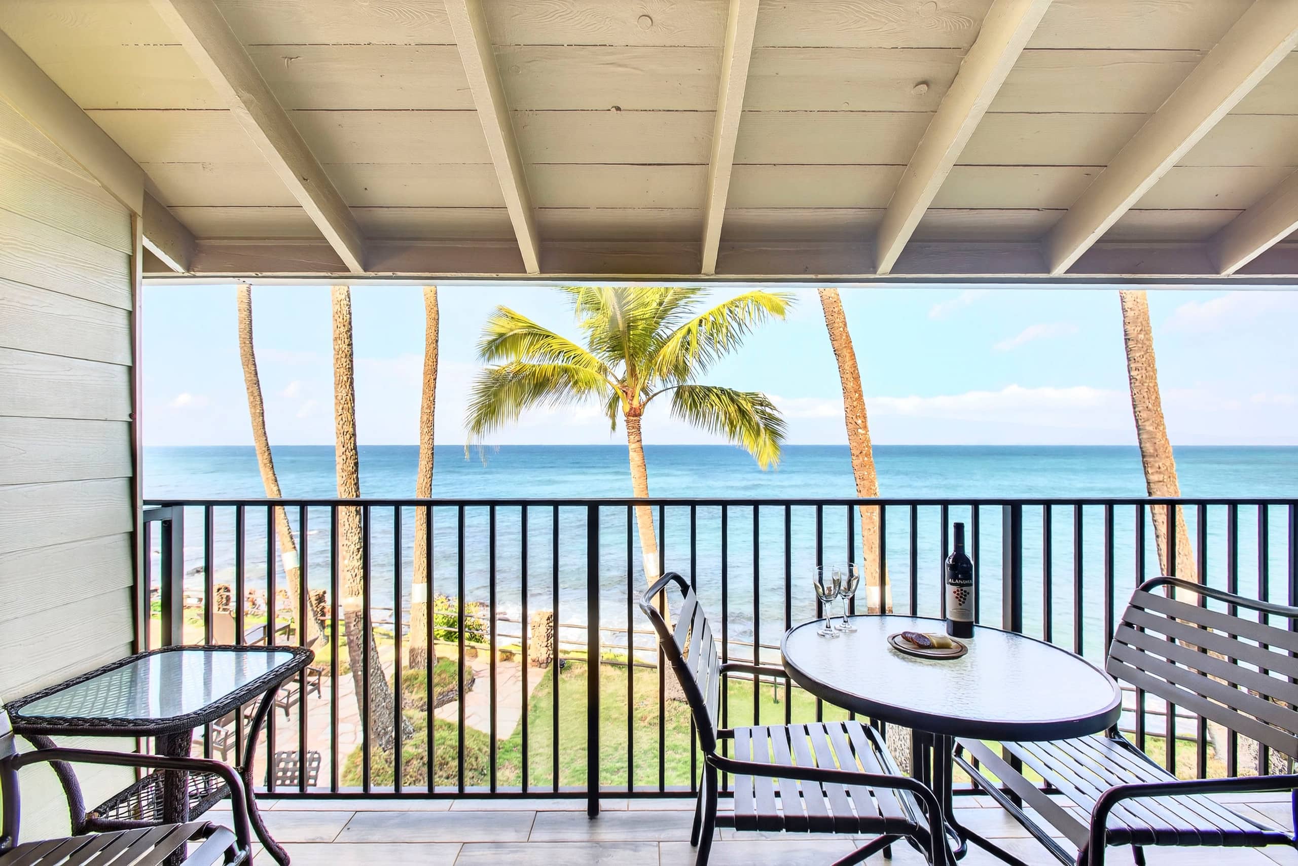 Condo in Lahaina · ★5.0 · Studio · 2 beds · 1 bath - Image 21
