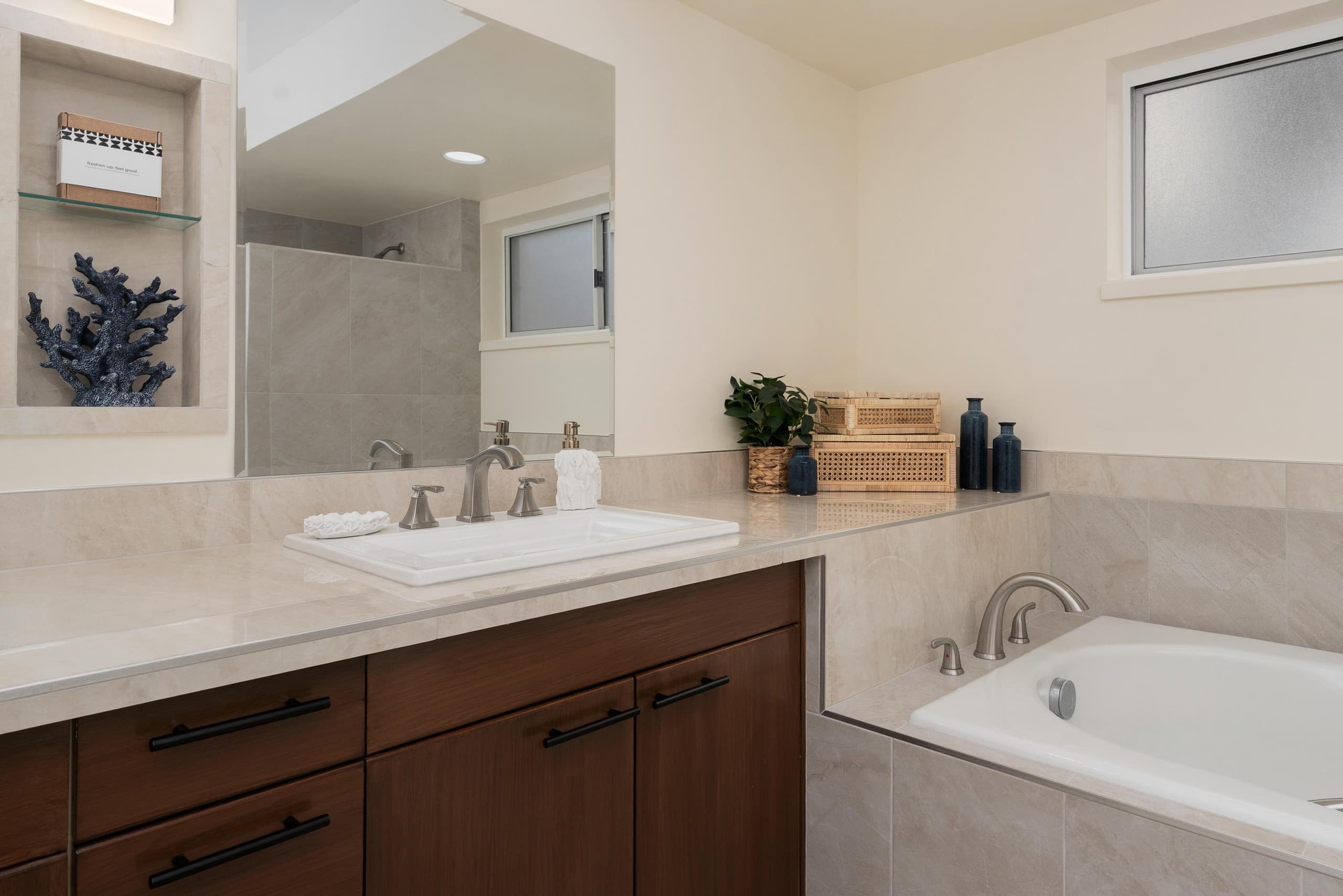 Condo in Waikoloa Village · ★4.88 · 2 bedrooms · 2 beds · 2 baths - Photo 25