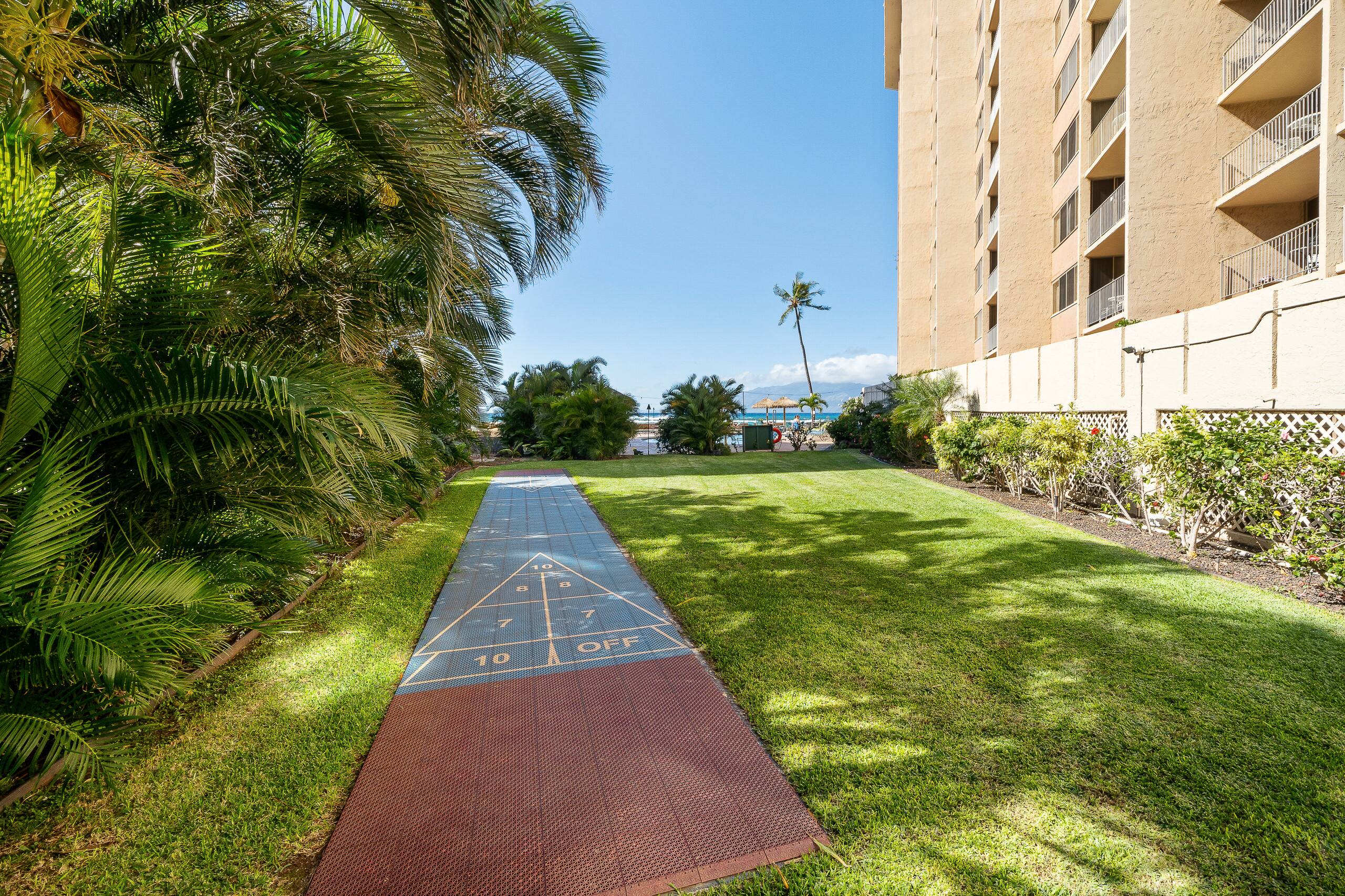 Condo in Lahaina · ★4.0 · 1 bedroom · 2 beds · 1 bath - Image 30