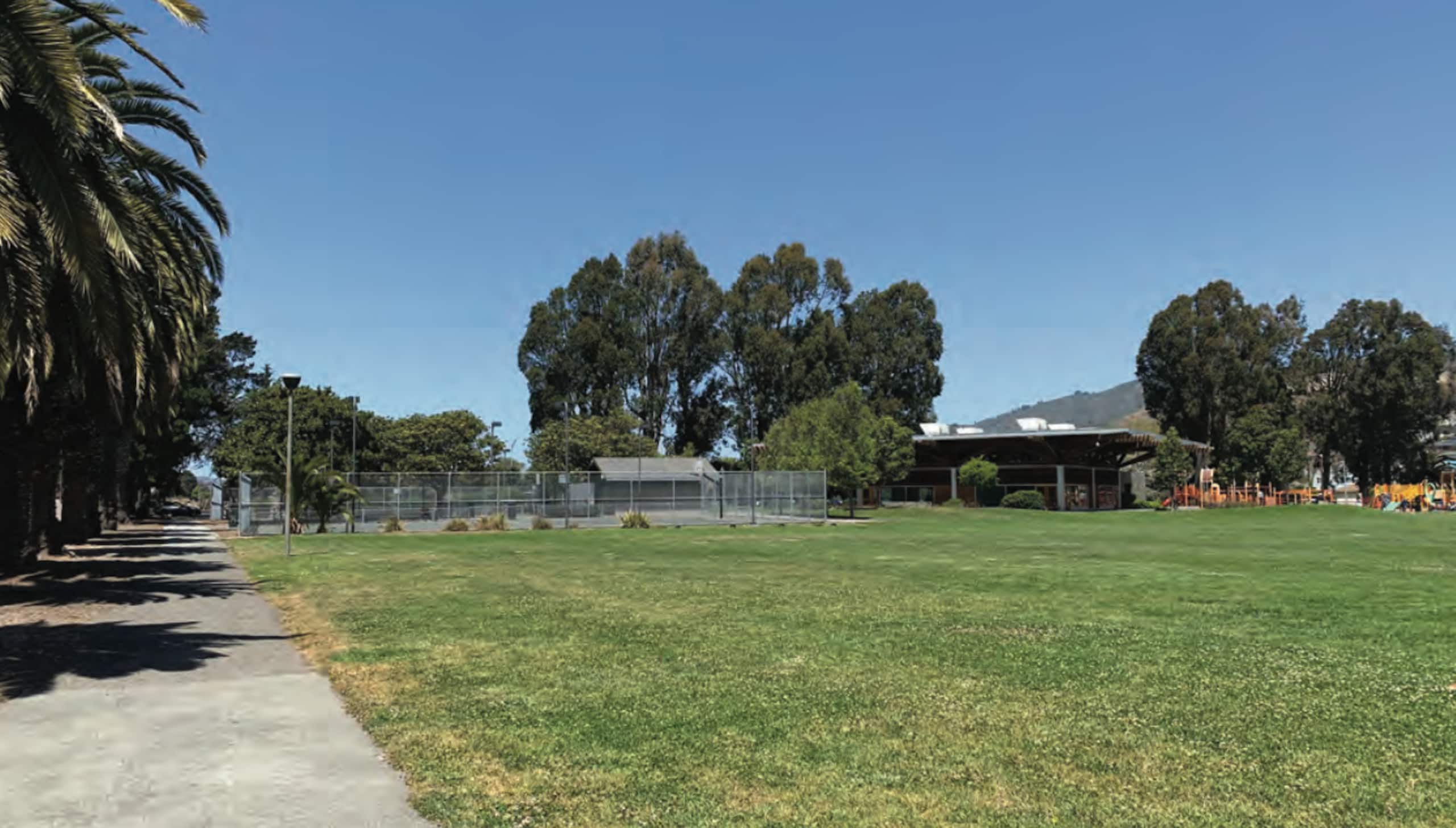 Home in South San Francisco · ★5.0 · 3 bedrooms · 4 beds · 1 private bath - Image 11