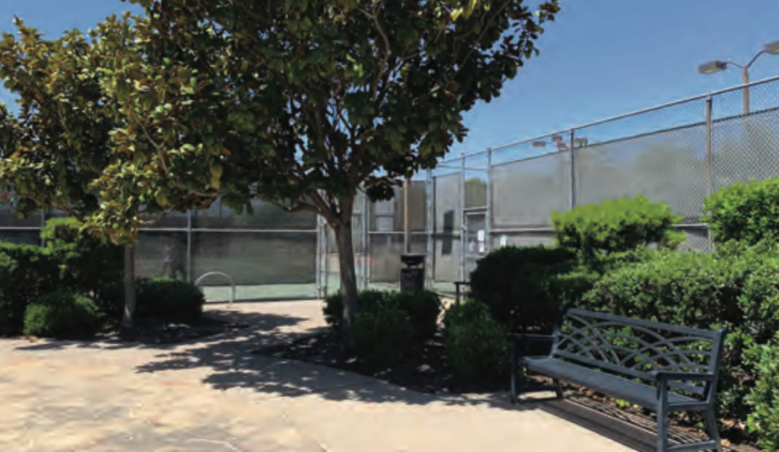 Home in South San Francisco · ★5.0 · 3 bedrooms · 4 beds · 1 private bath - Image 17