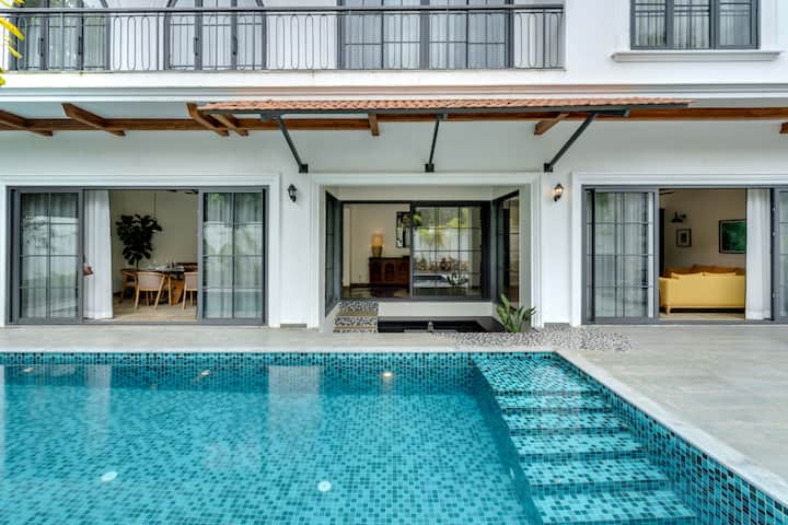 Pool: Swimming pool