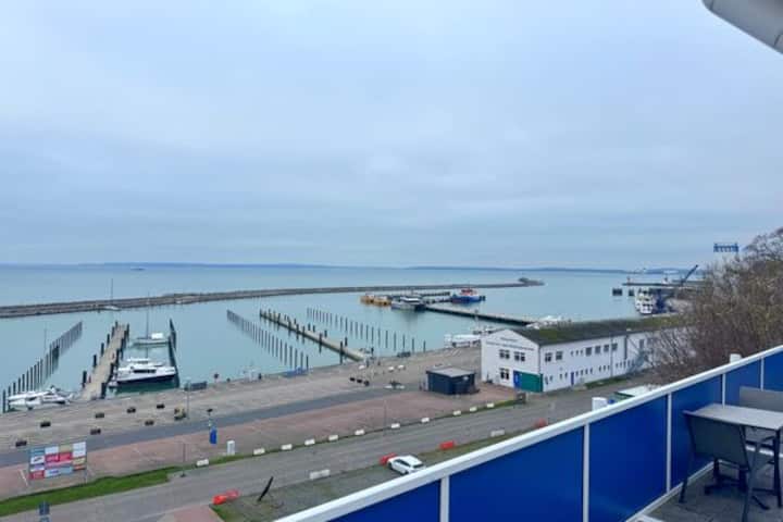 Flat In Steep Coast Right By Harbour, 4 Beds, 107m - Sassnitz