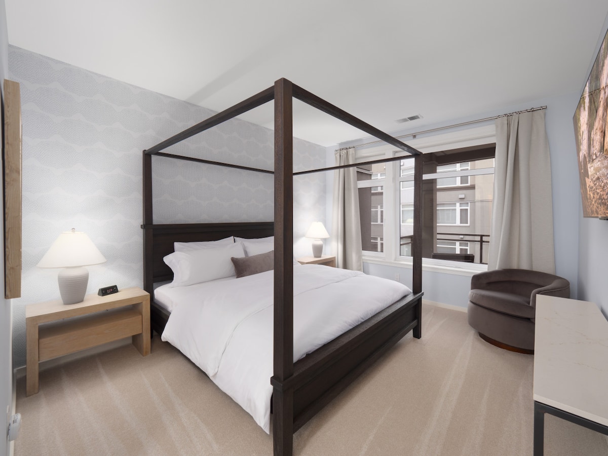 Suite principal de lujo con cama tamaño king